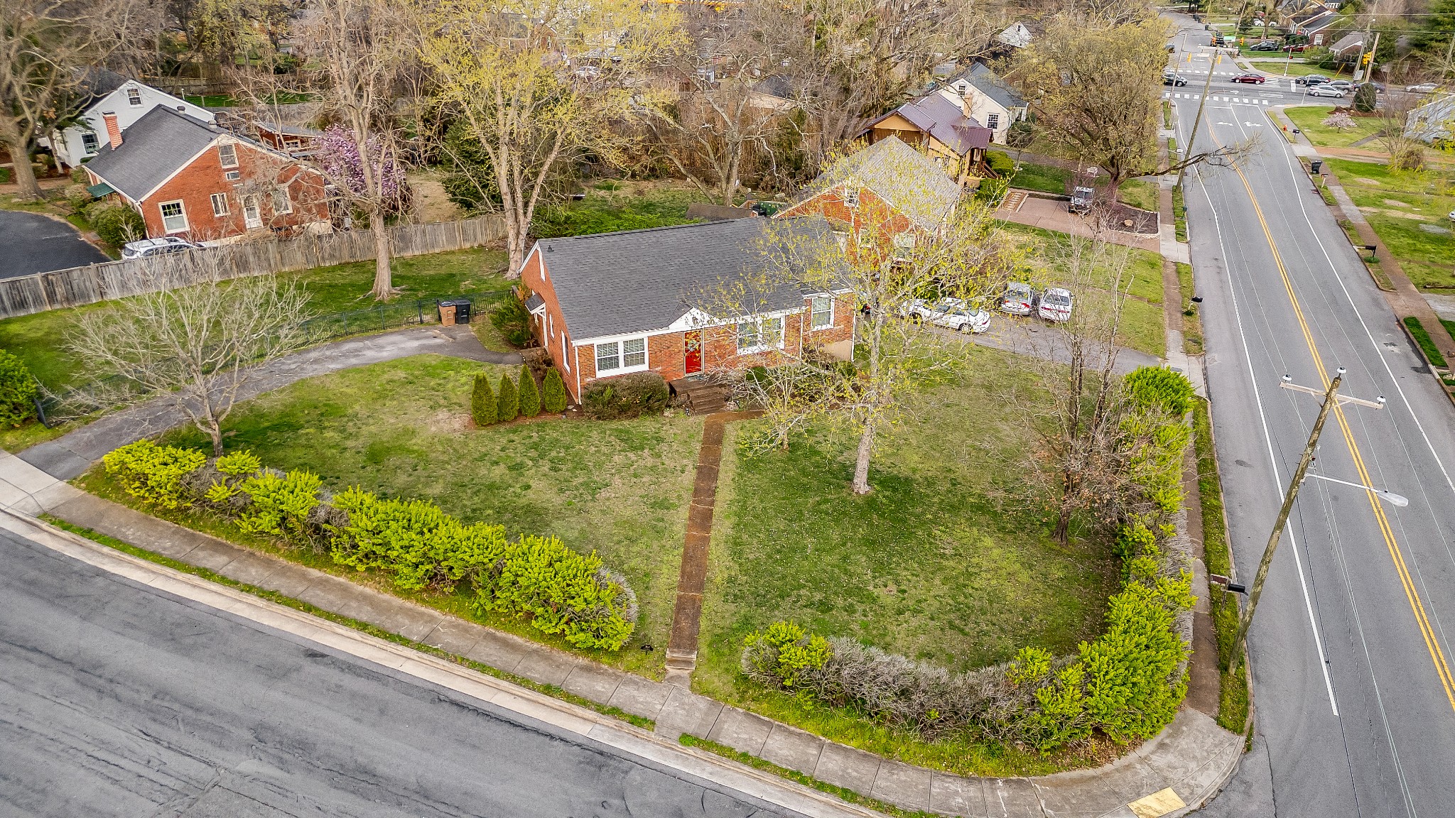 5618 Knob Rd