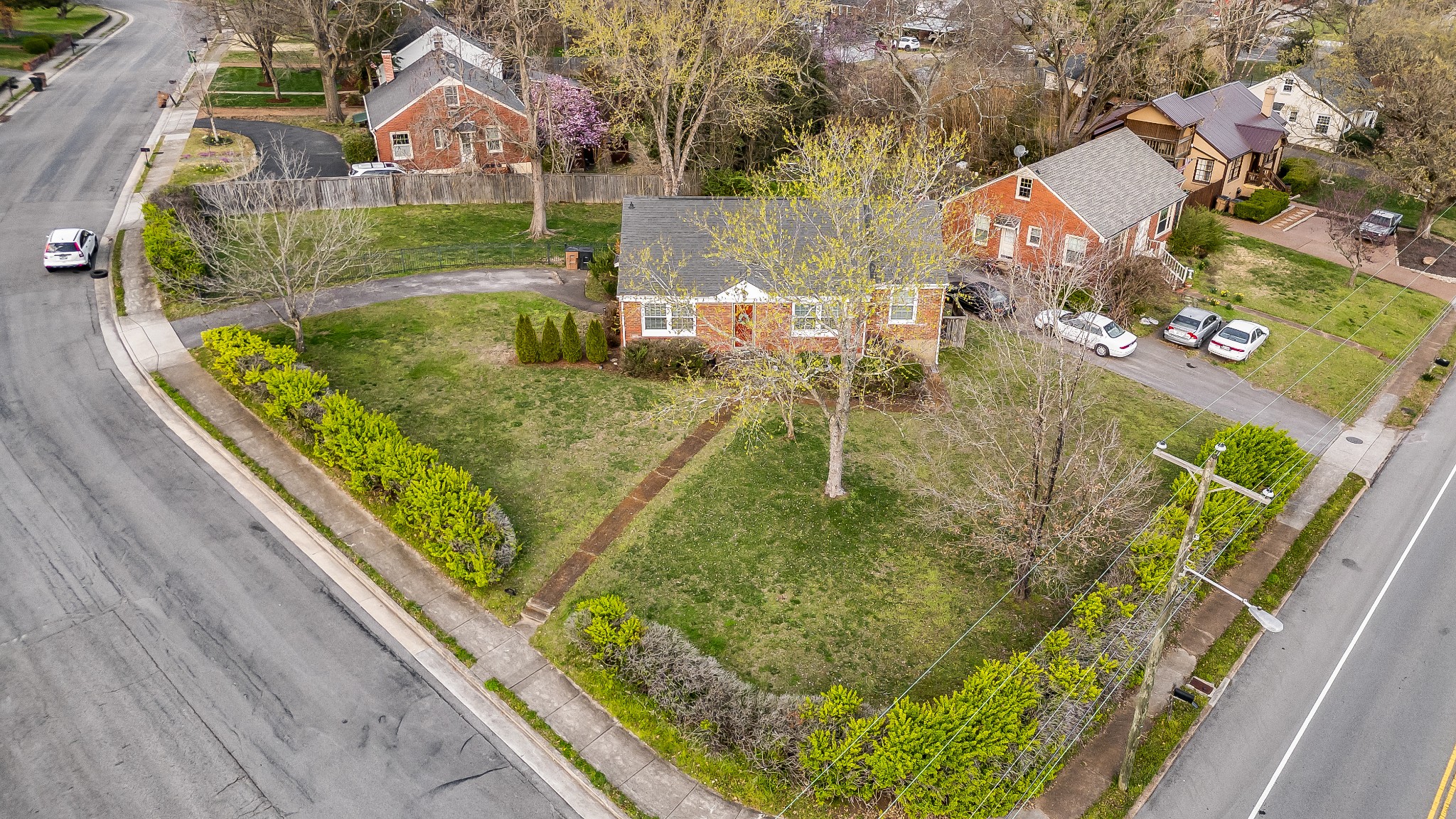 5618 Knob Rd