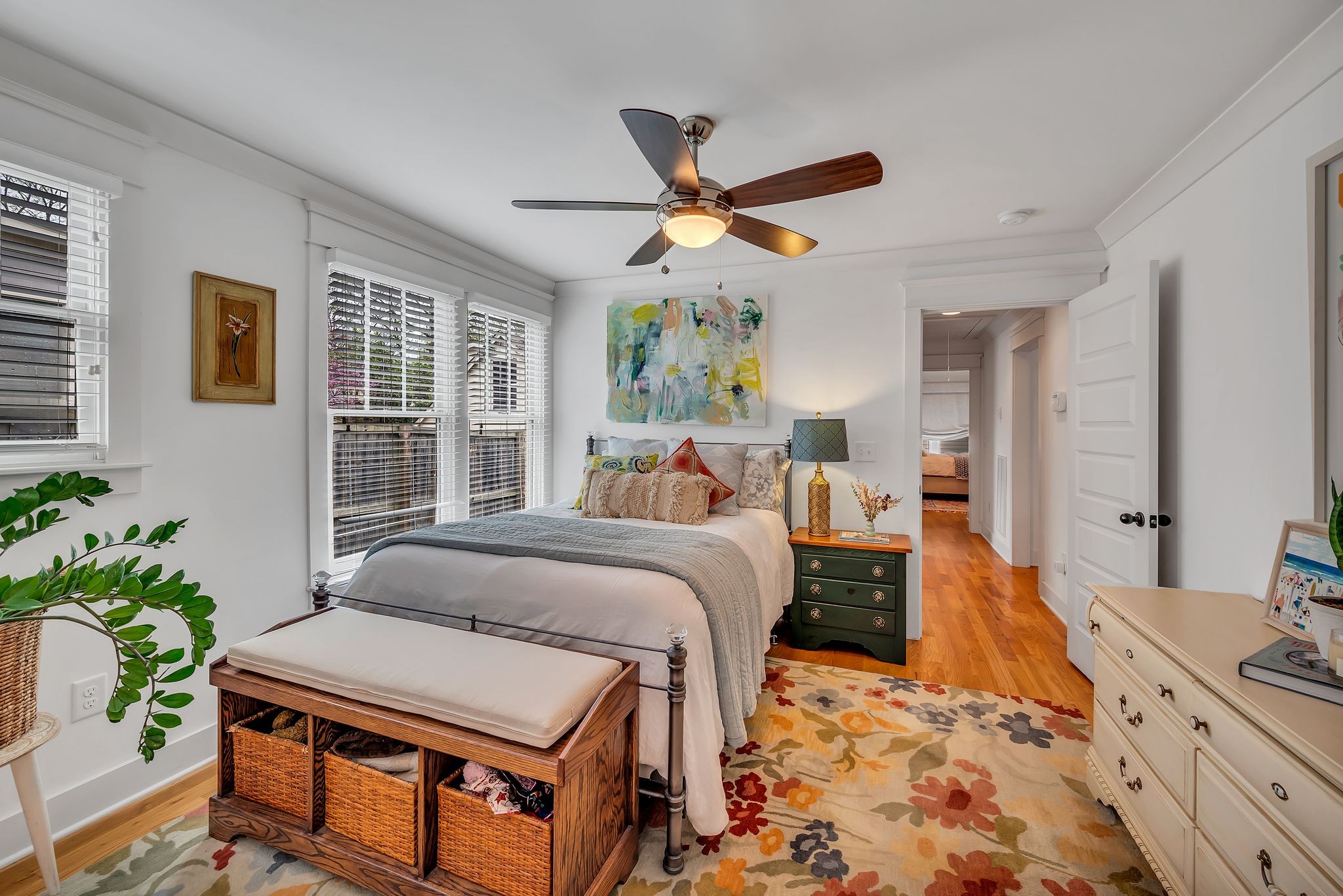 1614 Lillian St
