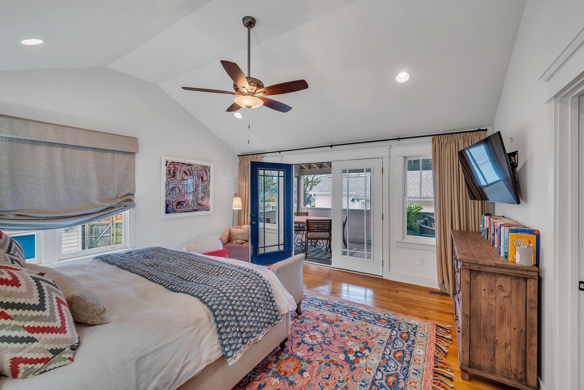 1614 Lillian St