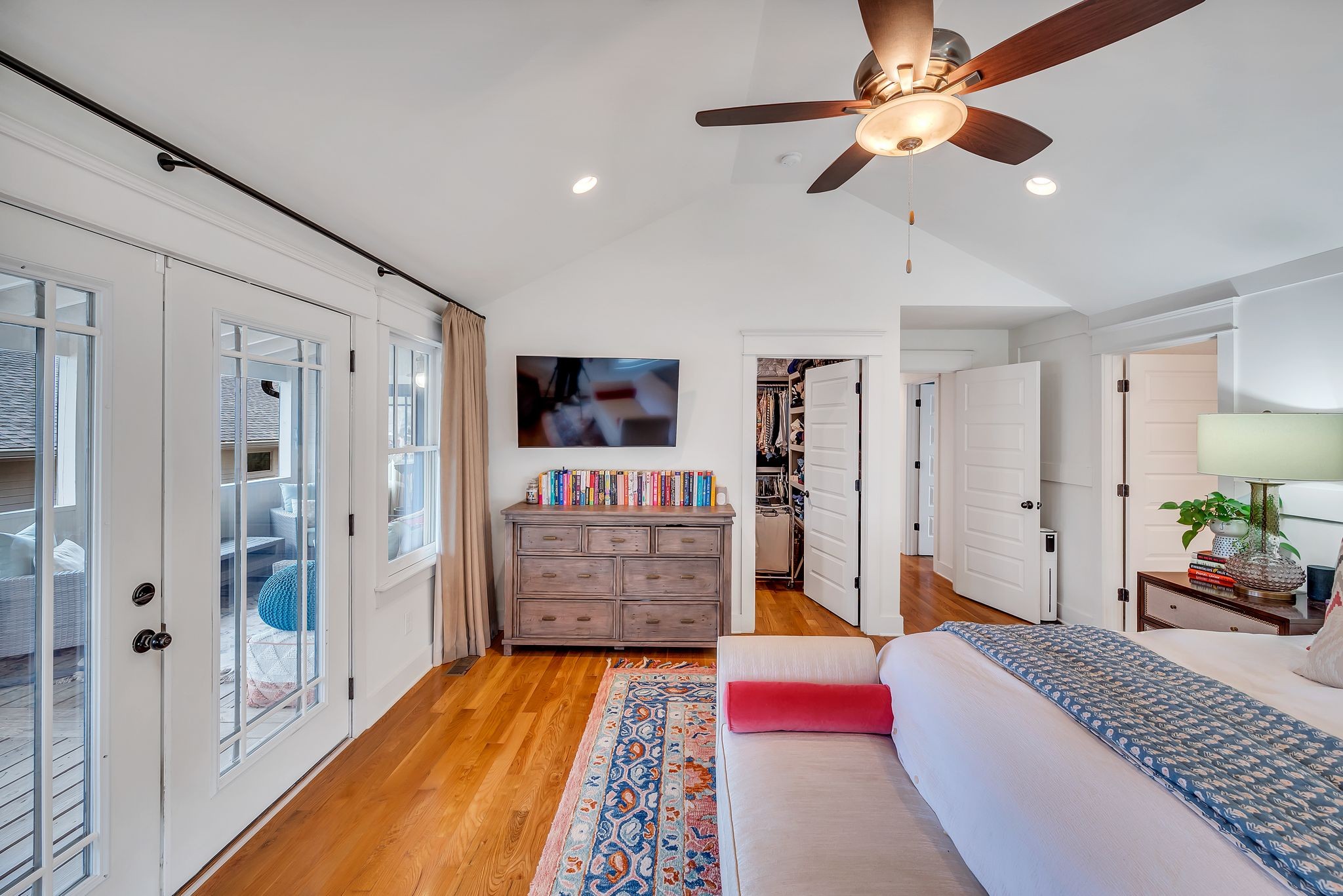 1614 Lillian St