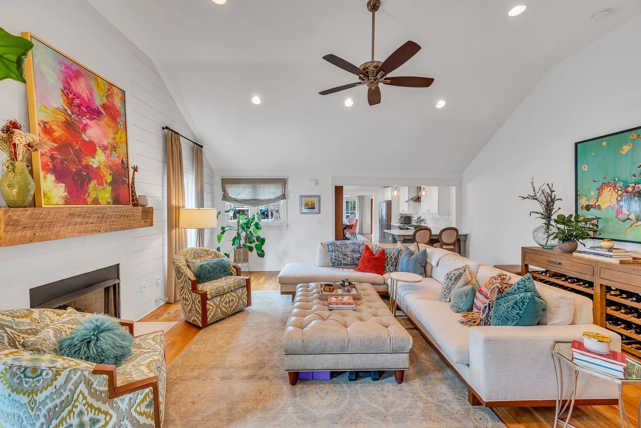 1614 Lillian St