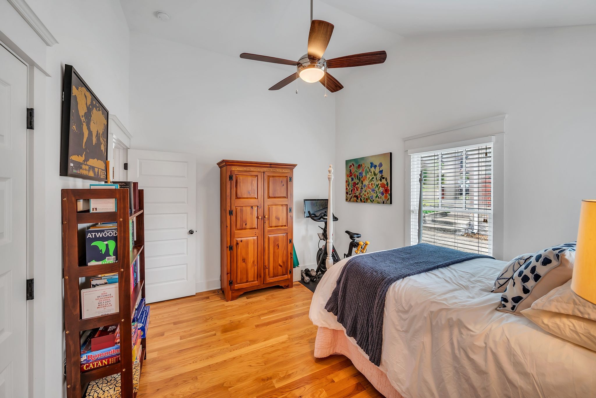 1614 Lillian St