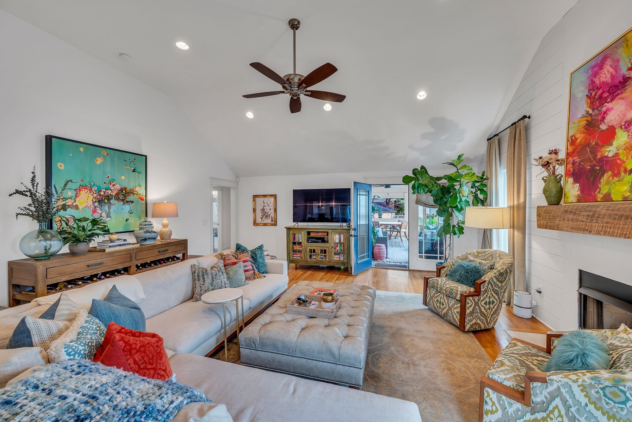 1614 Lillian St