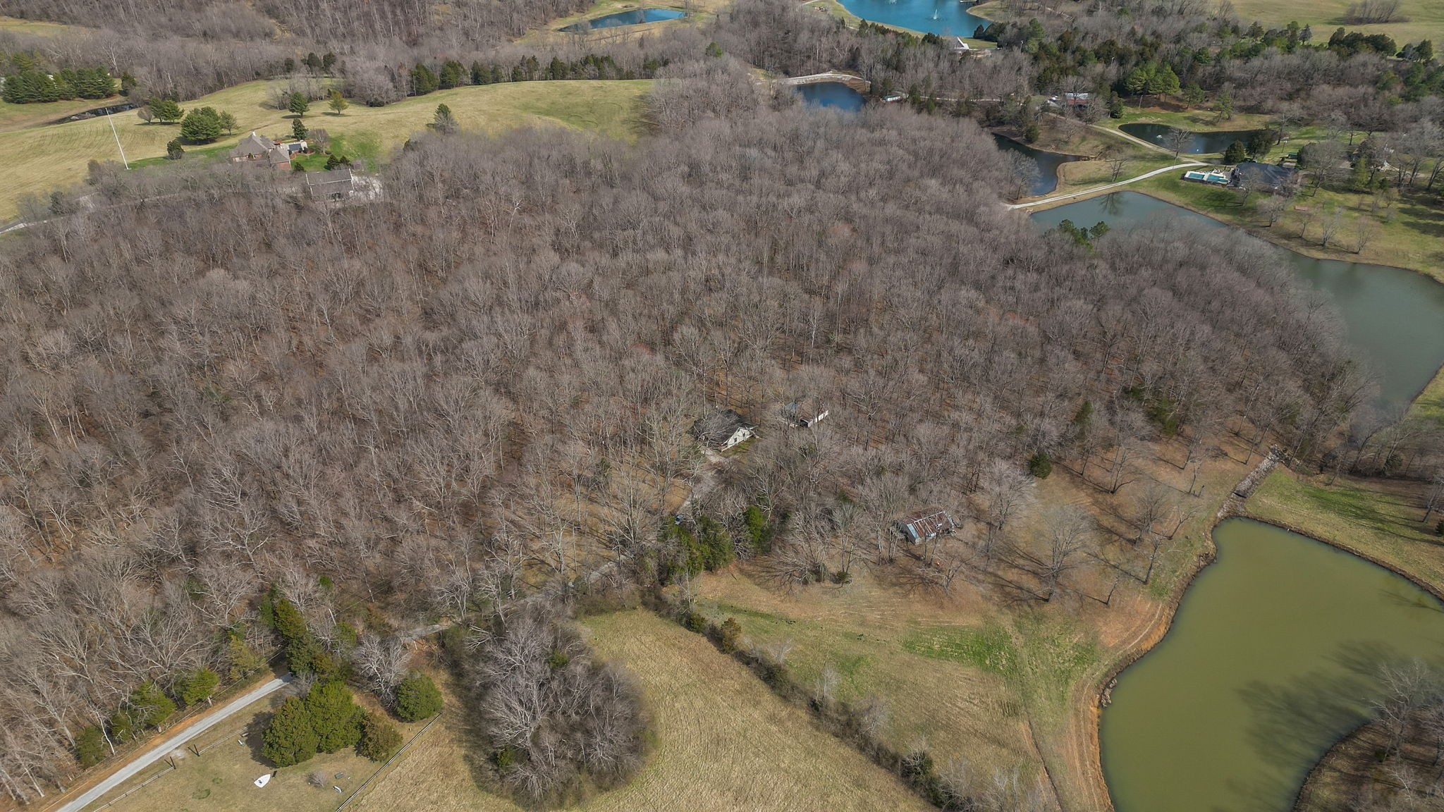 198 Thompson Cemetery Rd