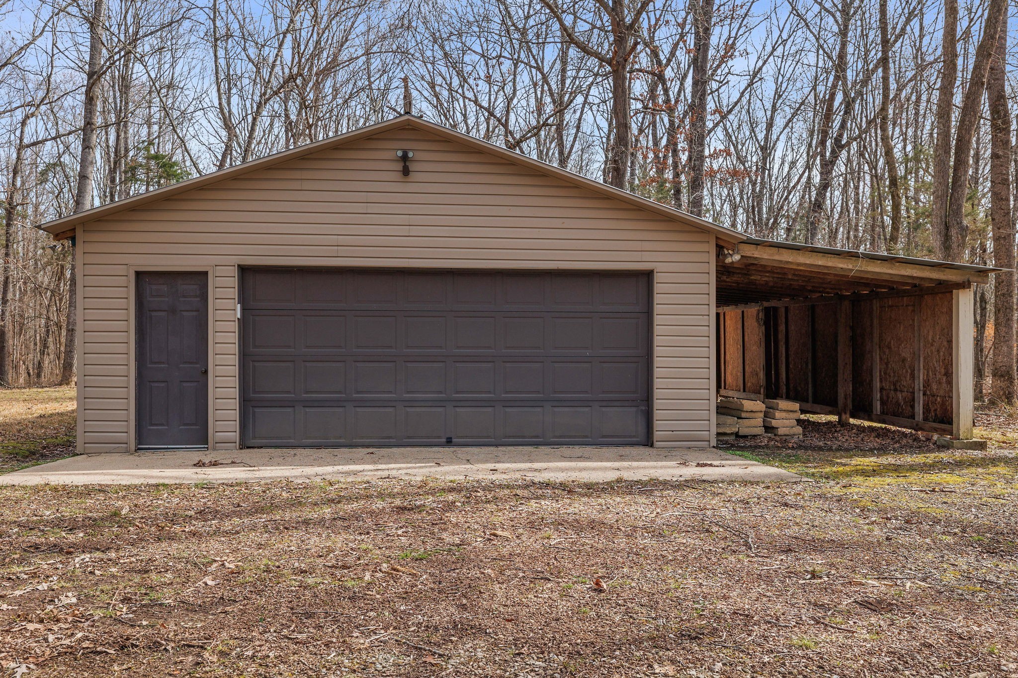 198 Thompson Cemetery Rd