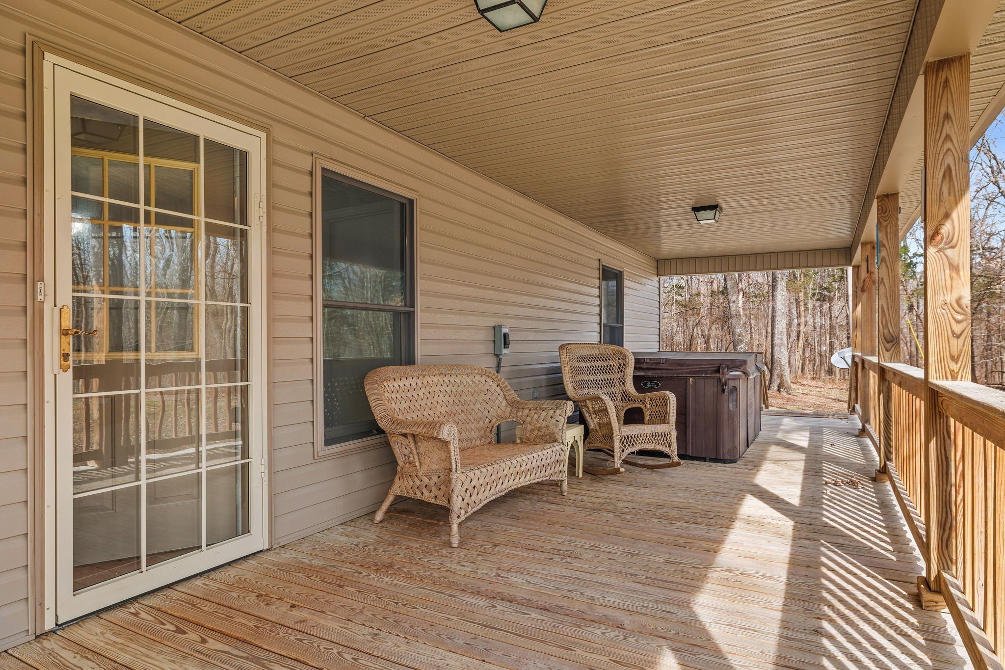 198 Thompson Cemetery Rd