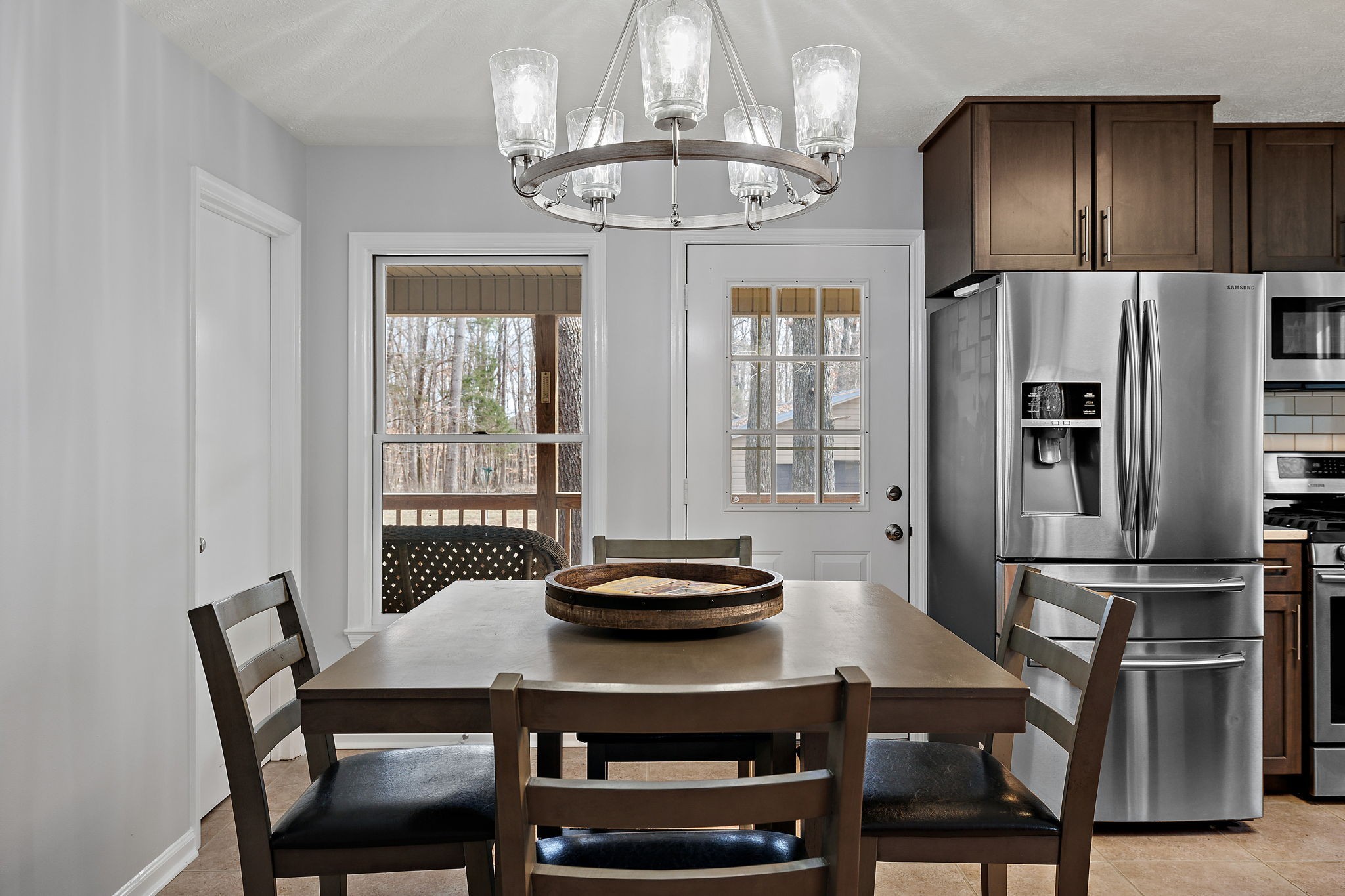 198 Thompson Cemetery Rd