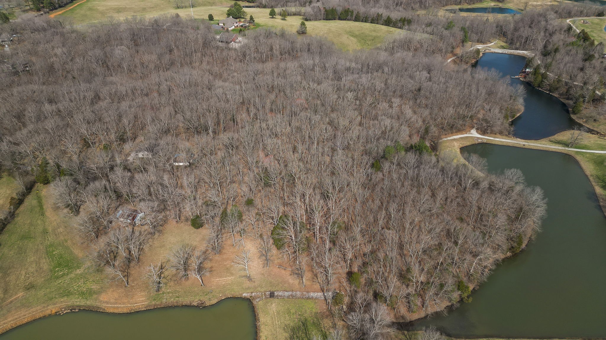 198 Thompson Cemetery Rd