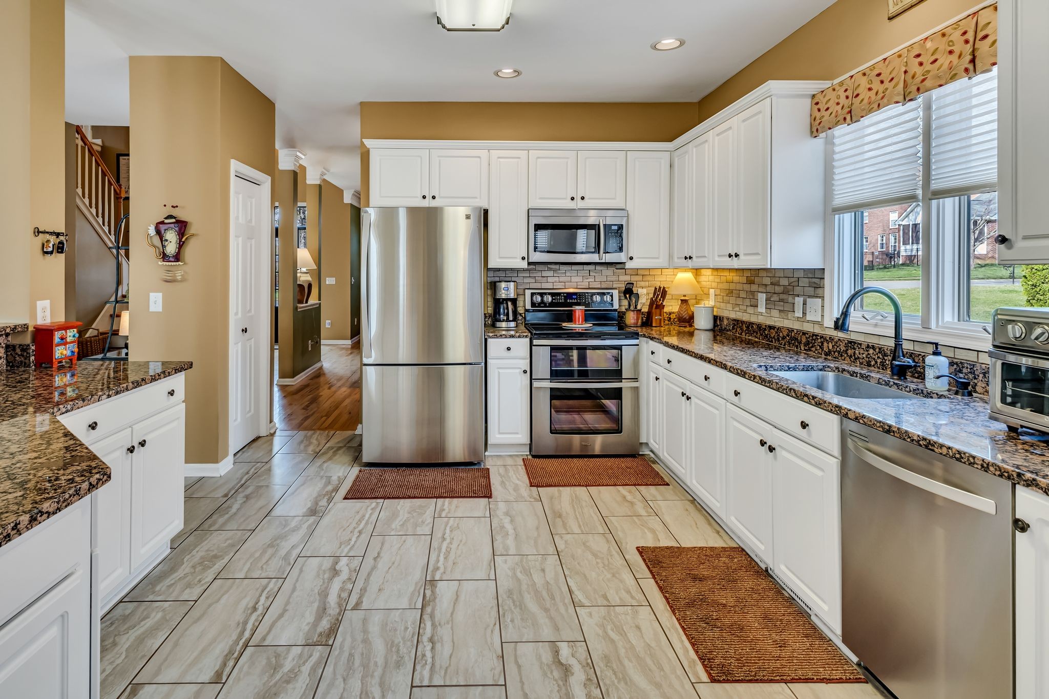 6109 Deerbrook Dr