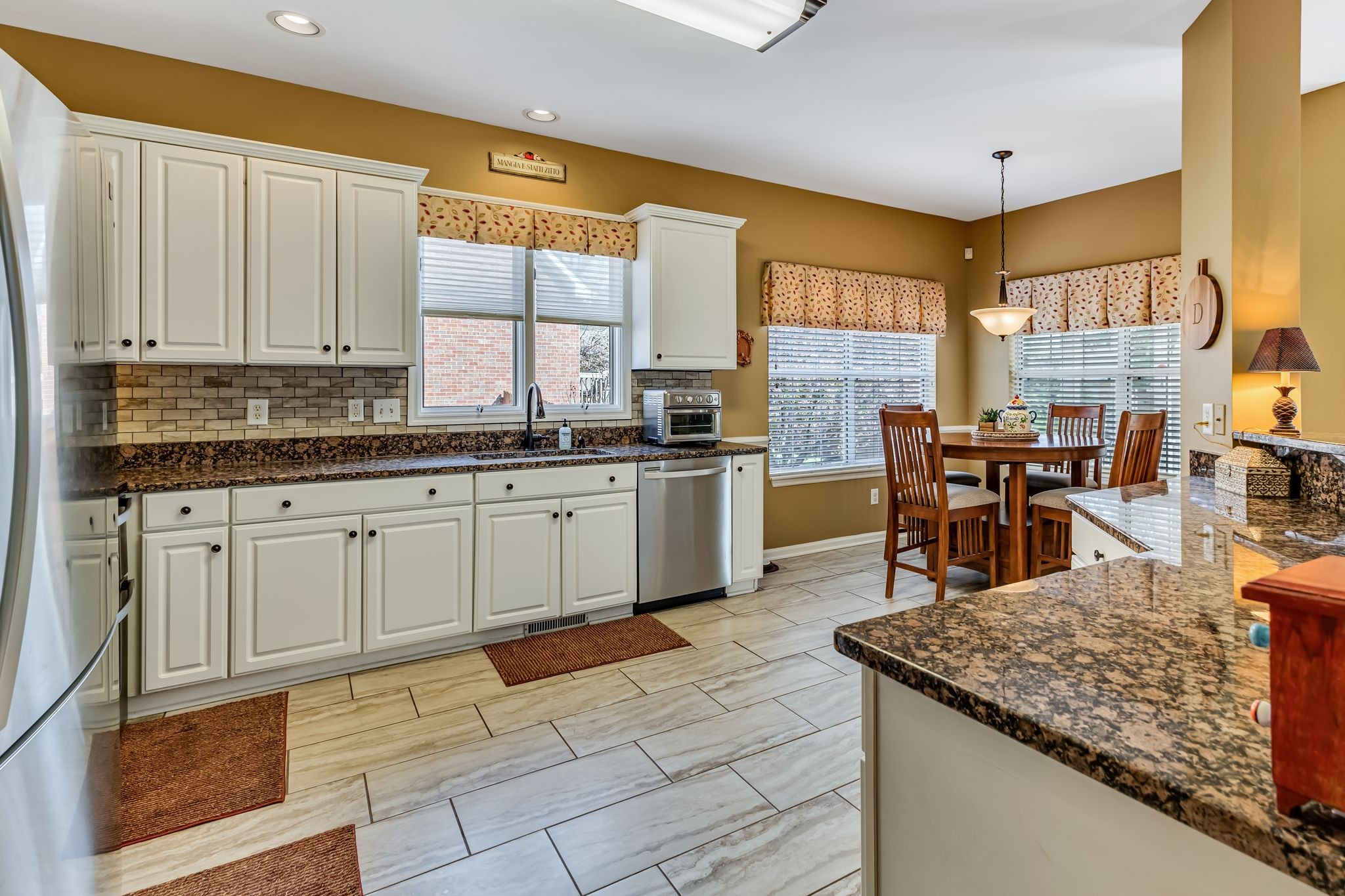 6109 Deerbrook Dr
