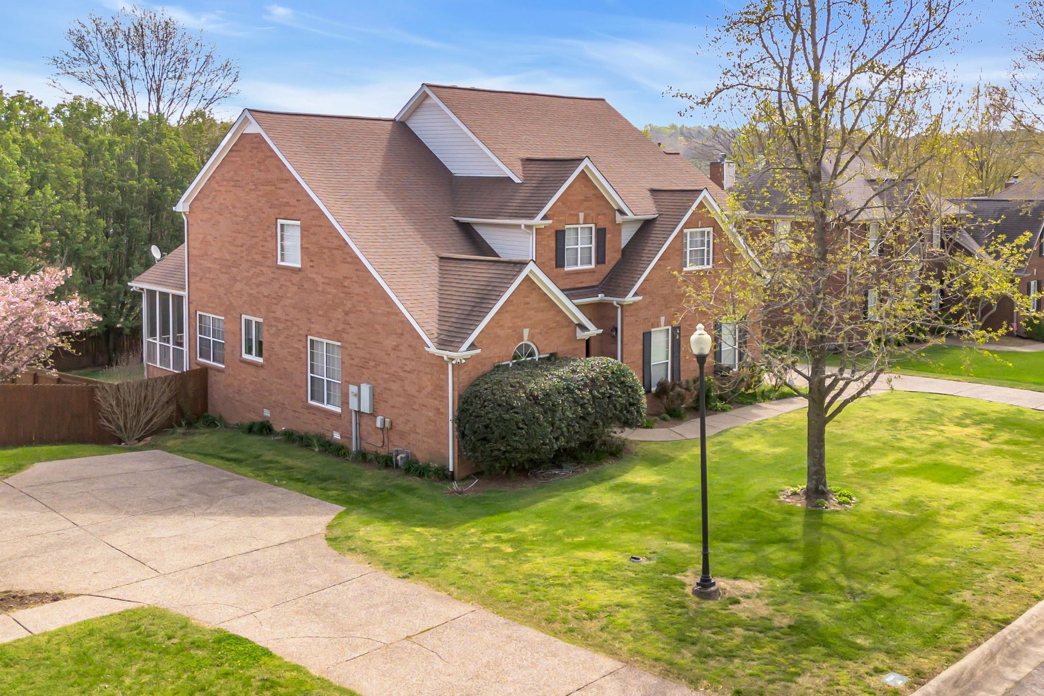 6109 Deerbrook Dr
