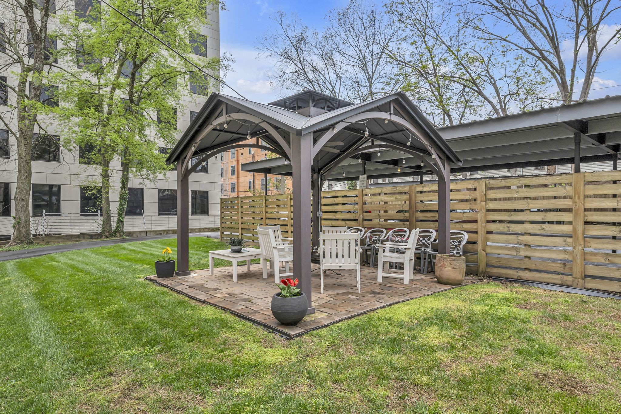 3314 West End Ave Unit: 301