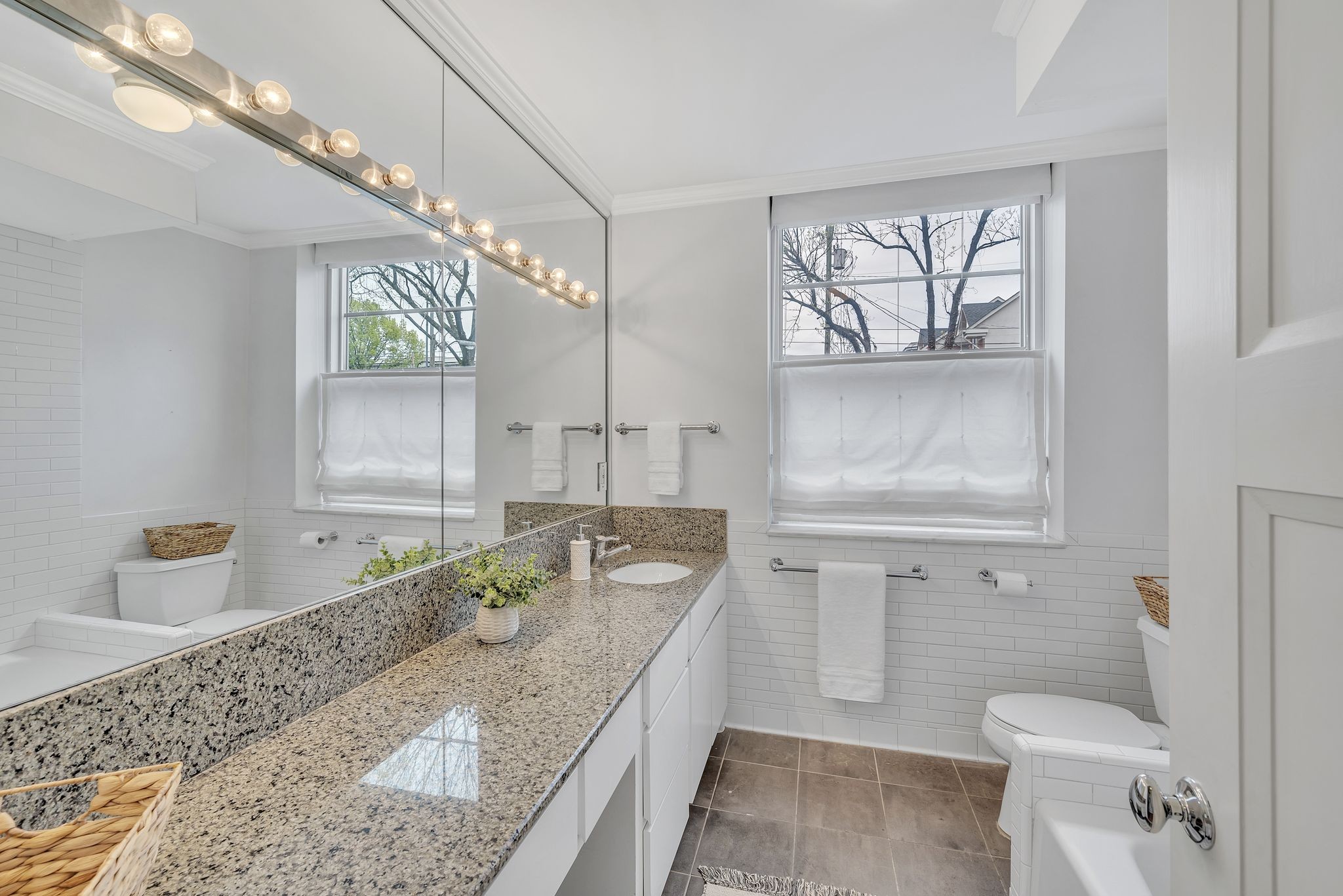 3314 West End Ave Unit: 301