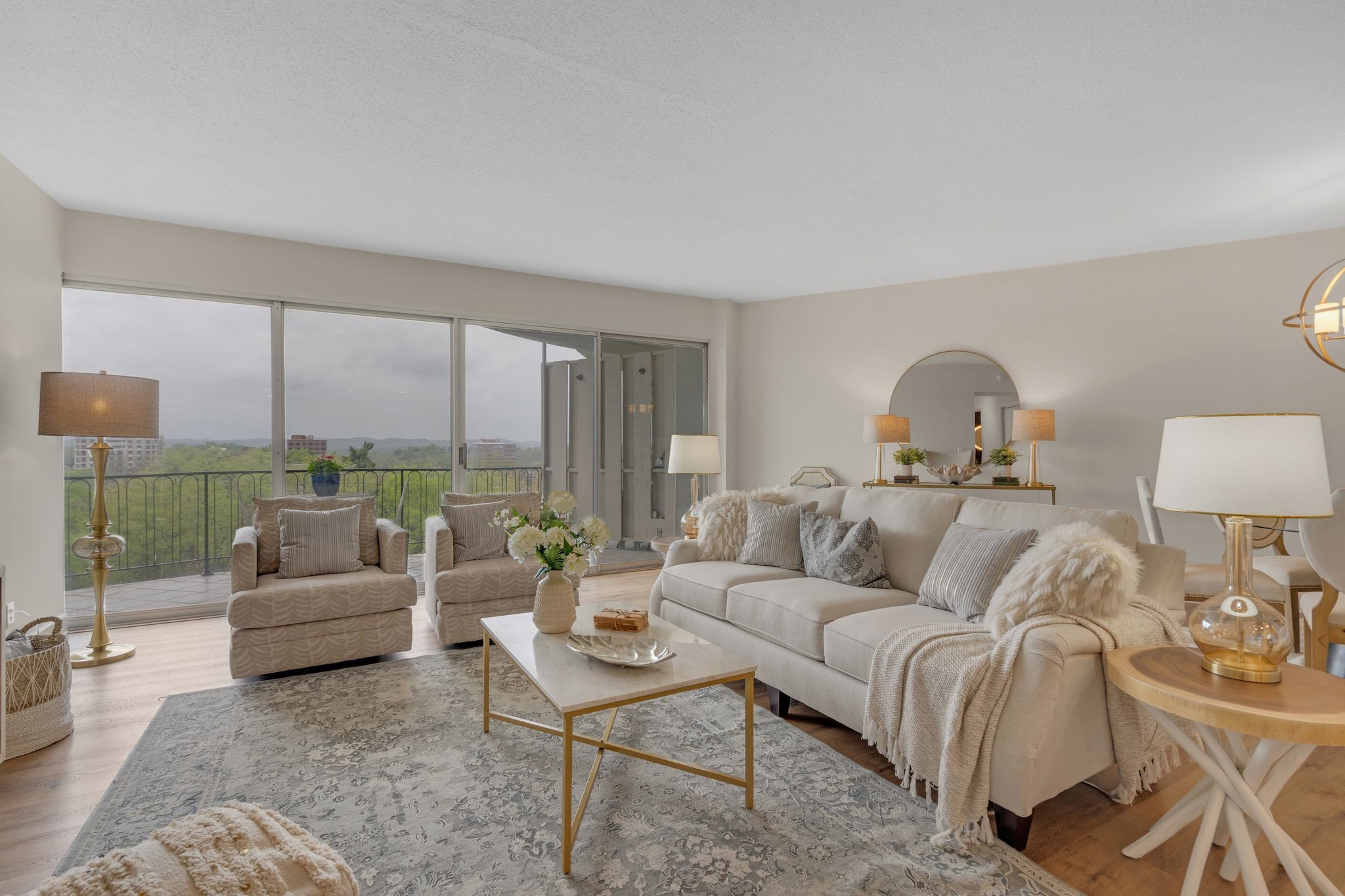 4215 Harding Pike Unit: 912