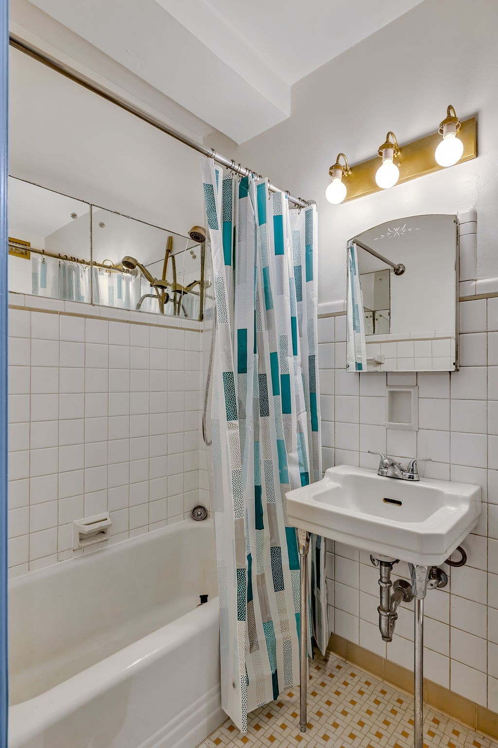 4225 Harding Pike Unit: 205