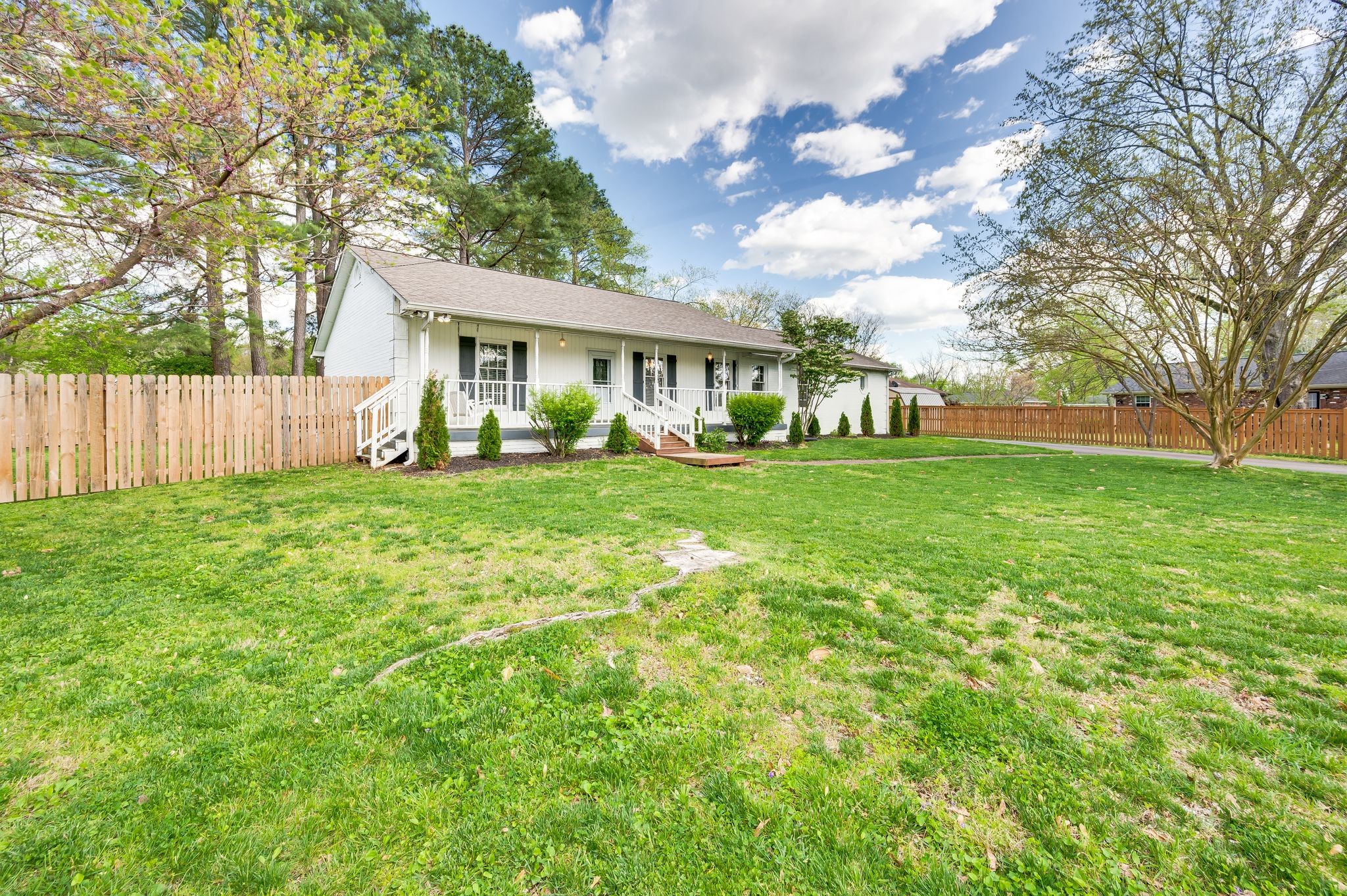 104 Harrow Ct