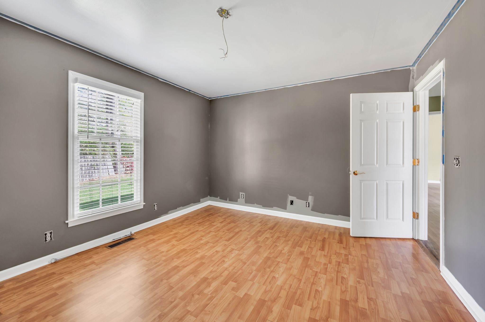104 Harrow Ct