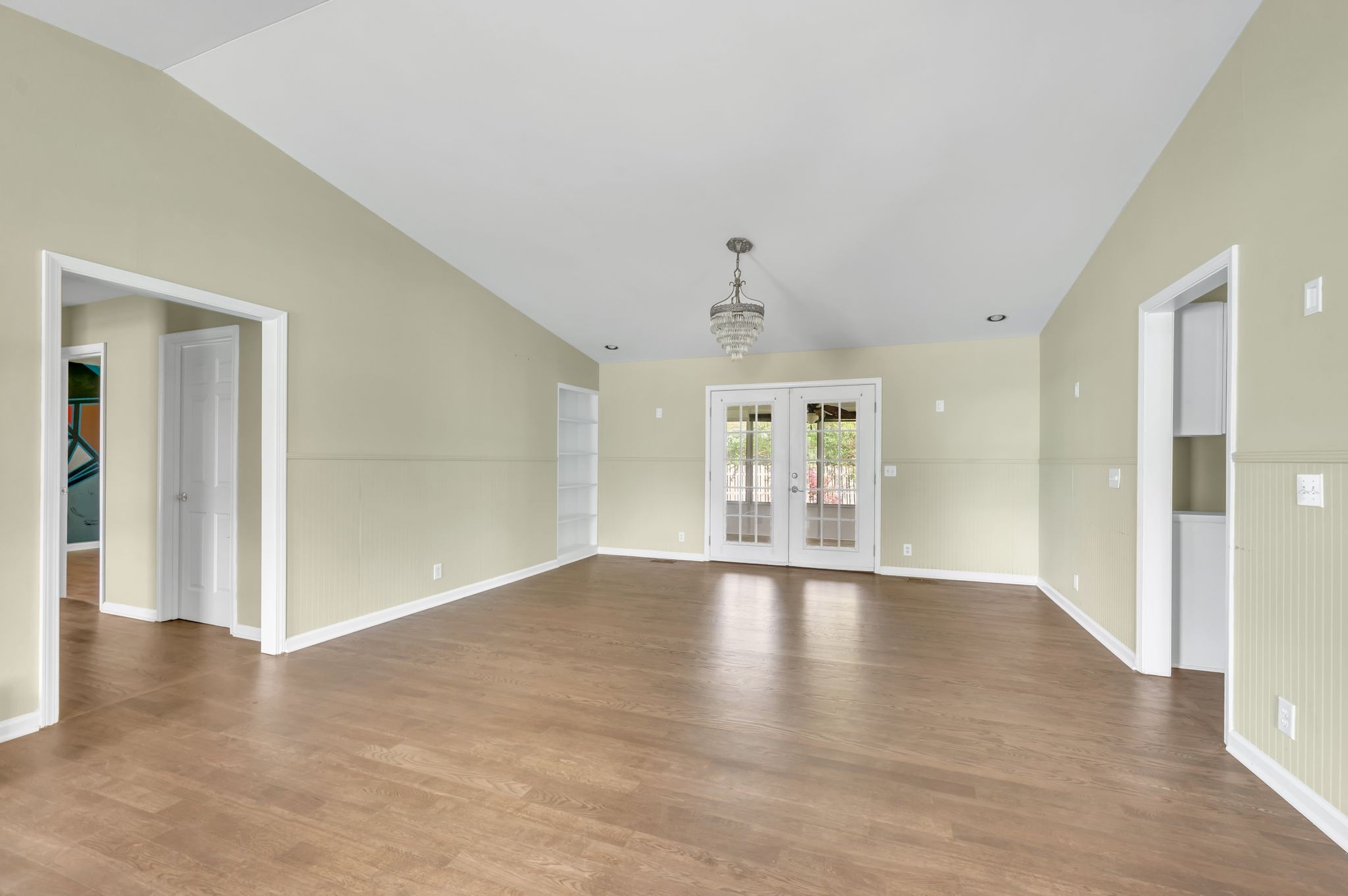 104 Harrow Ct