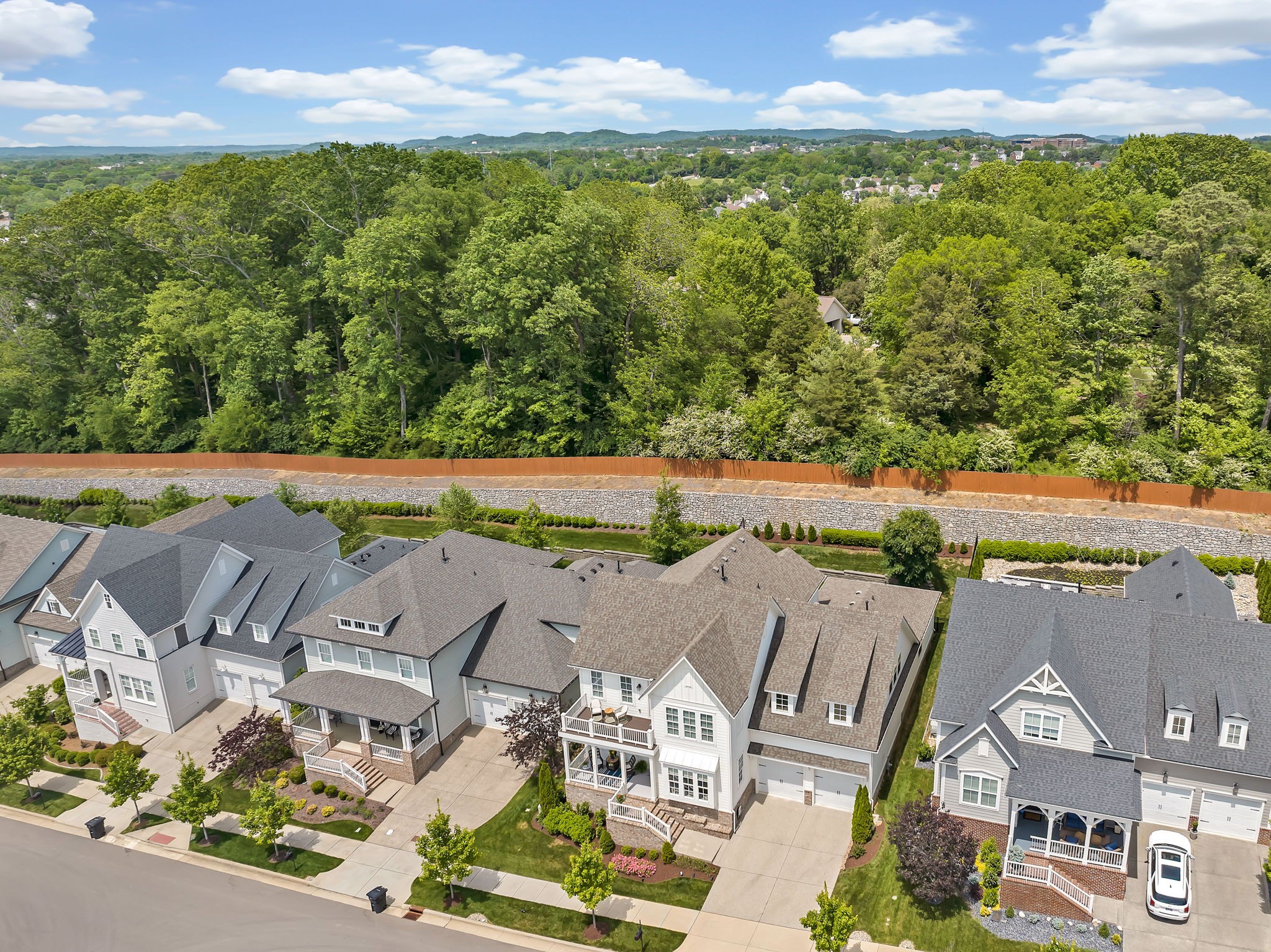 209 Halswelle Dr