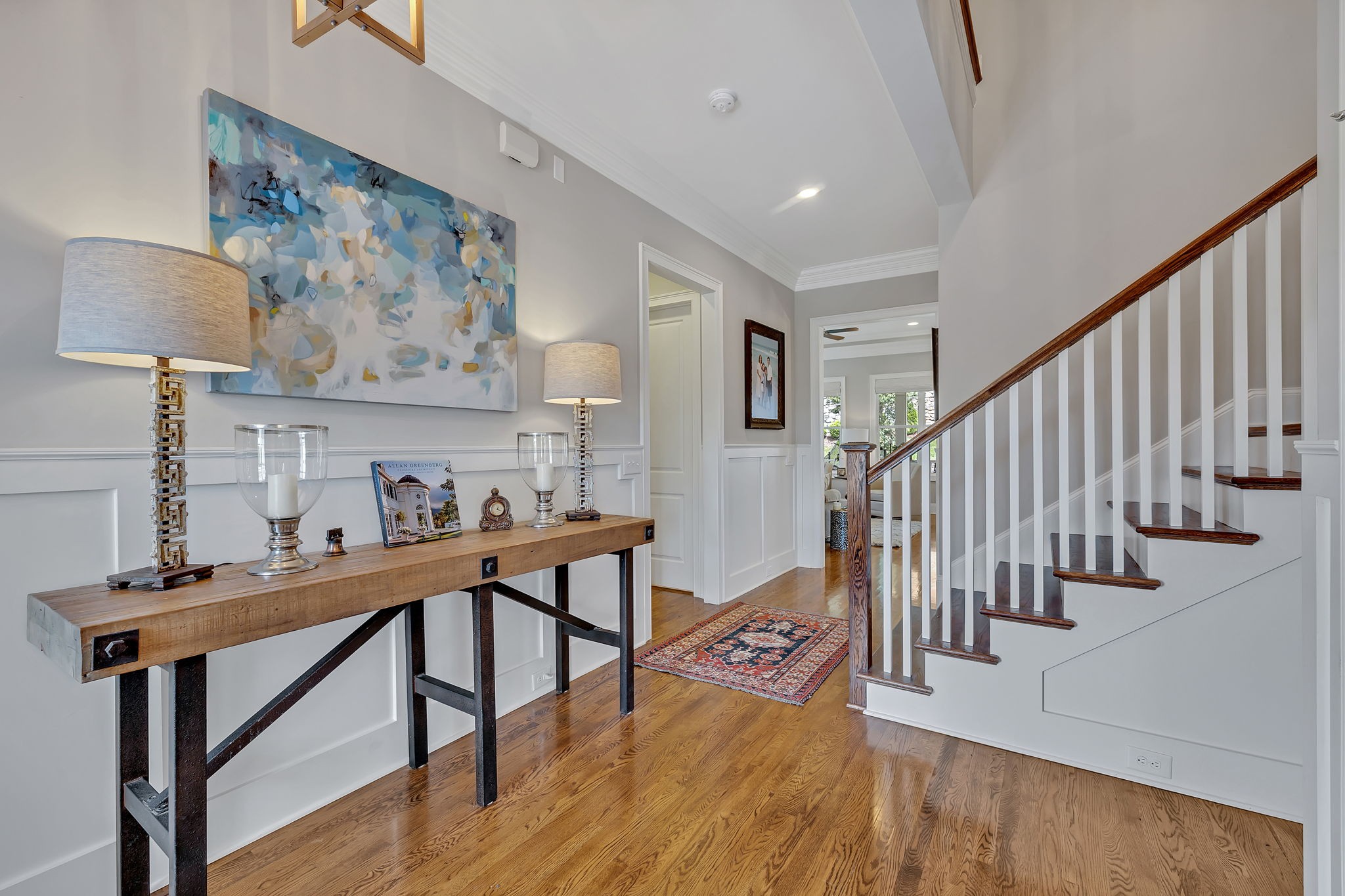 209 Halswelle Dr