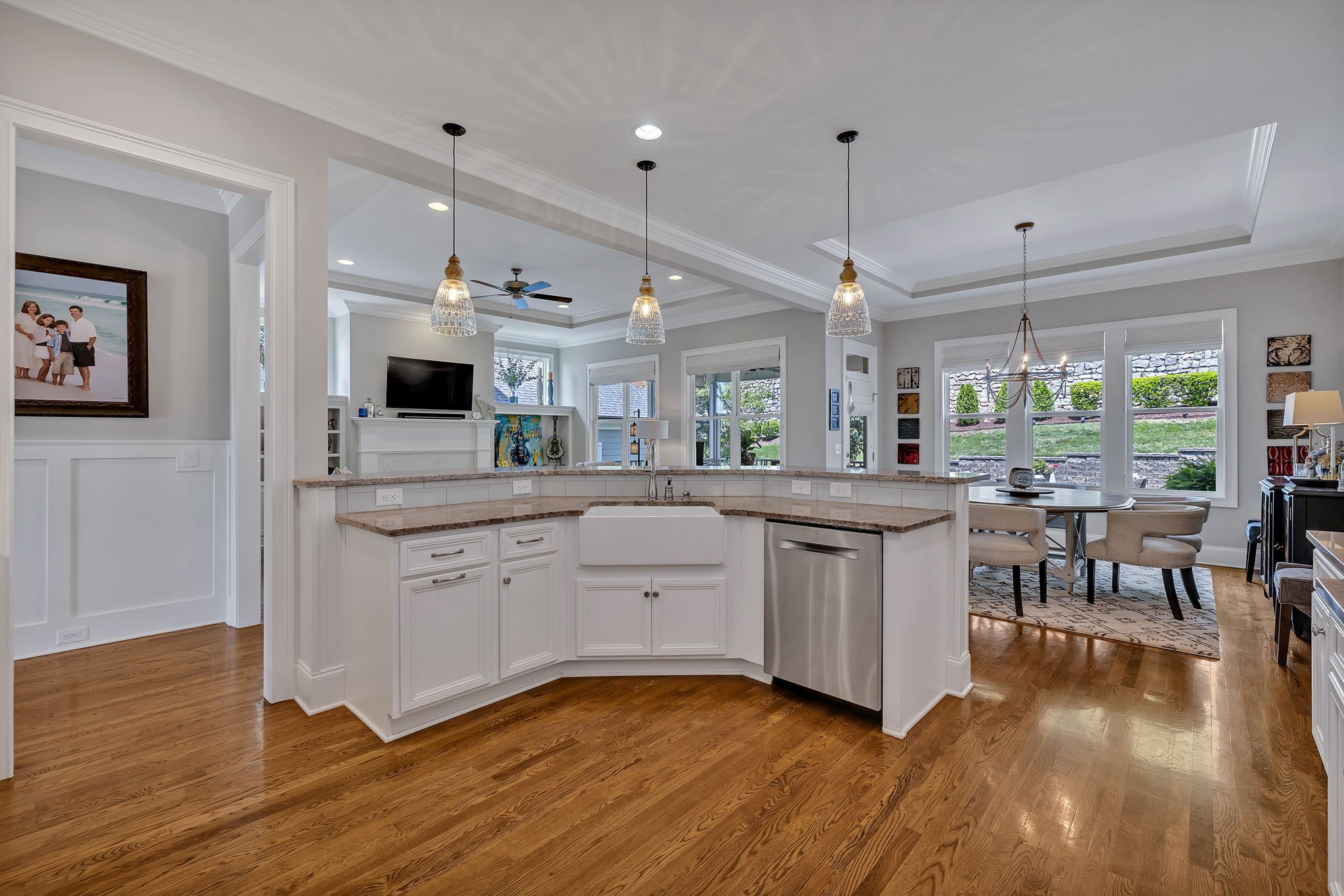 209 Halswelle Dr