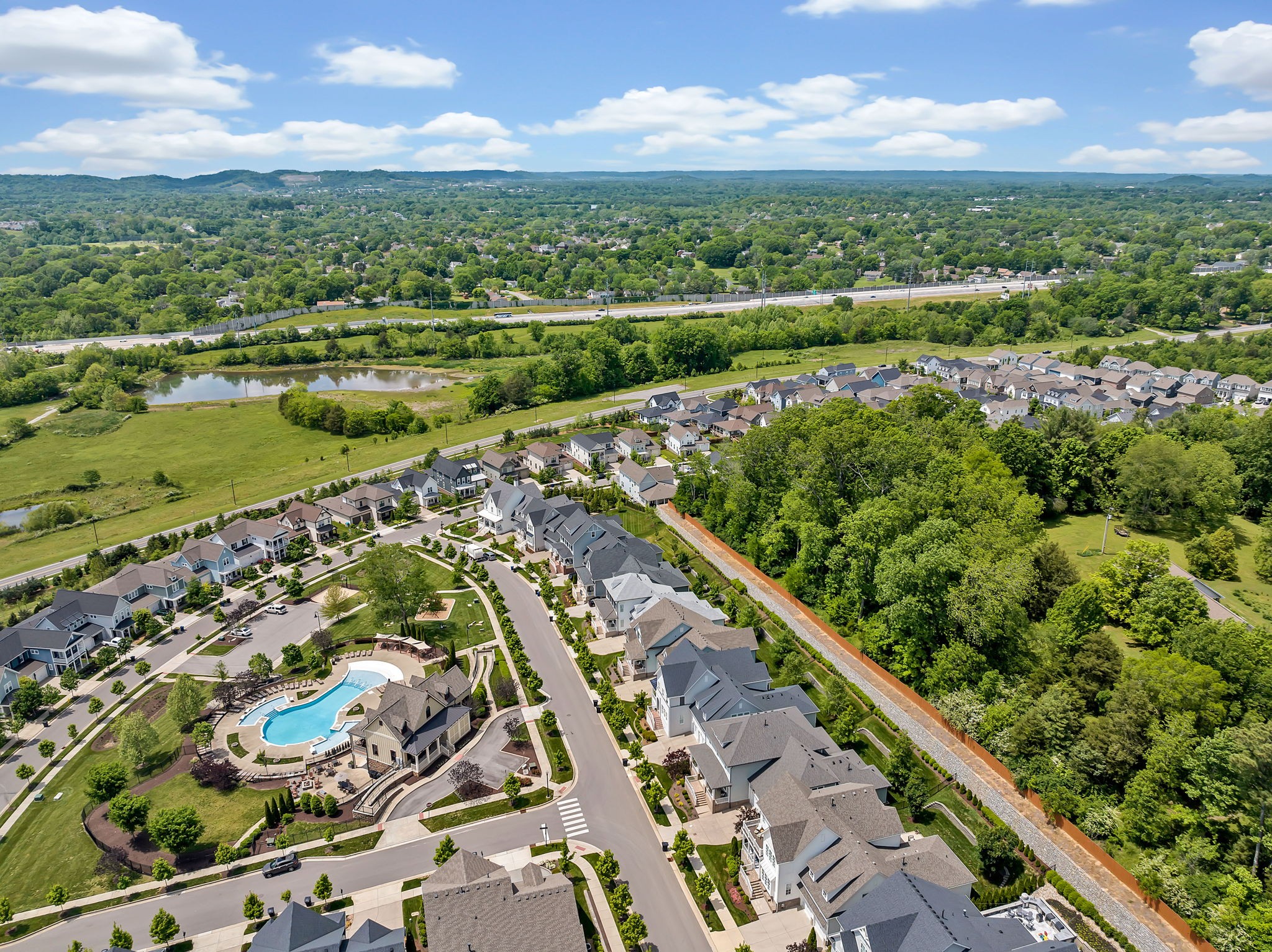 209 Halswelle Dr