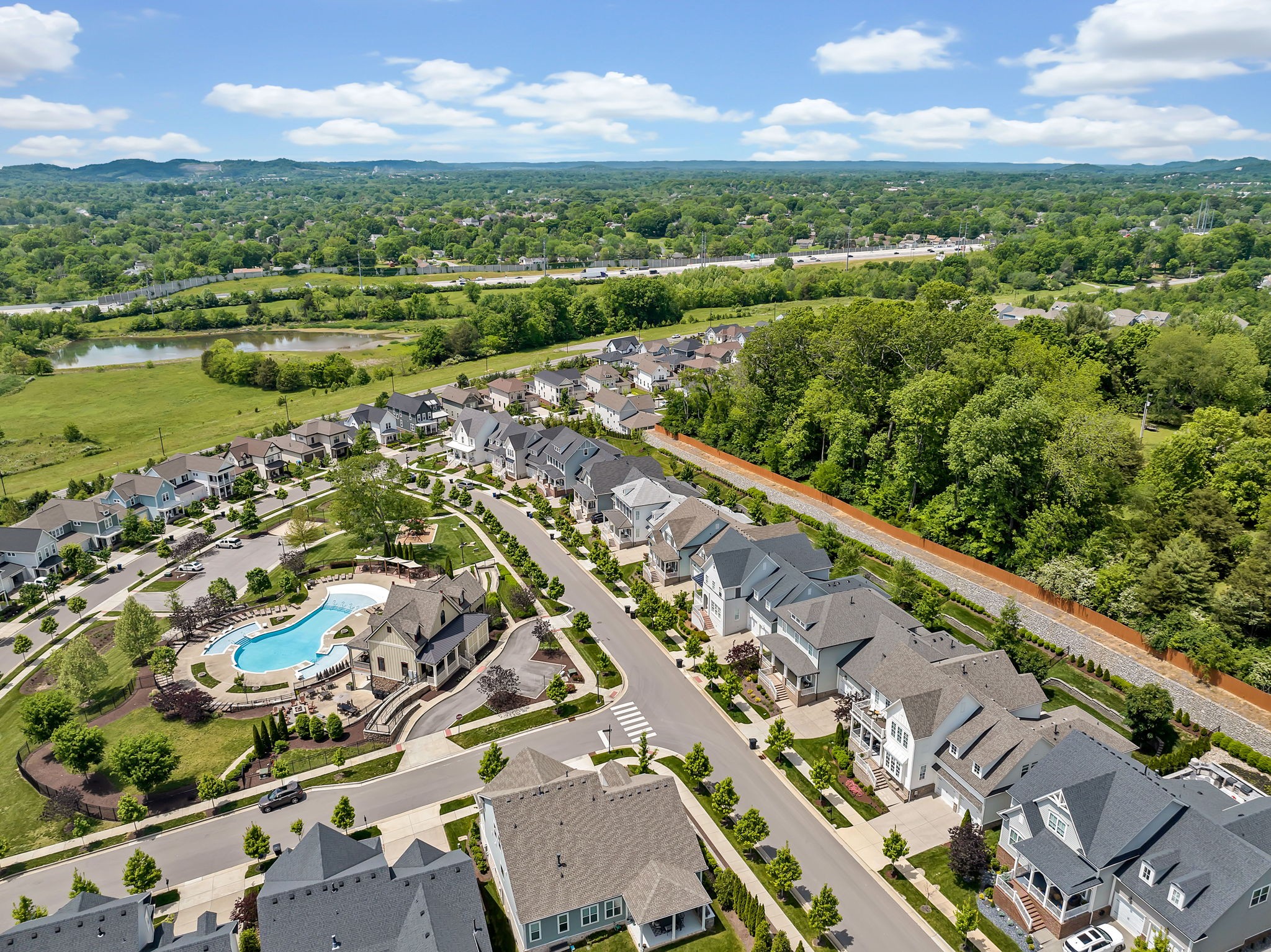 209 Halswelle Dr