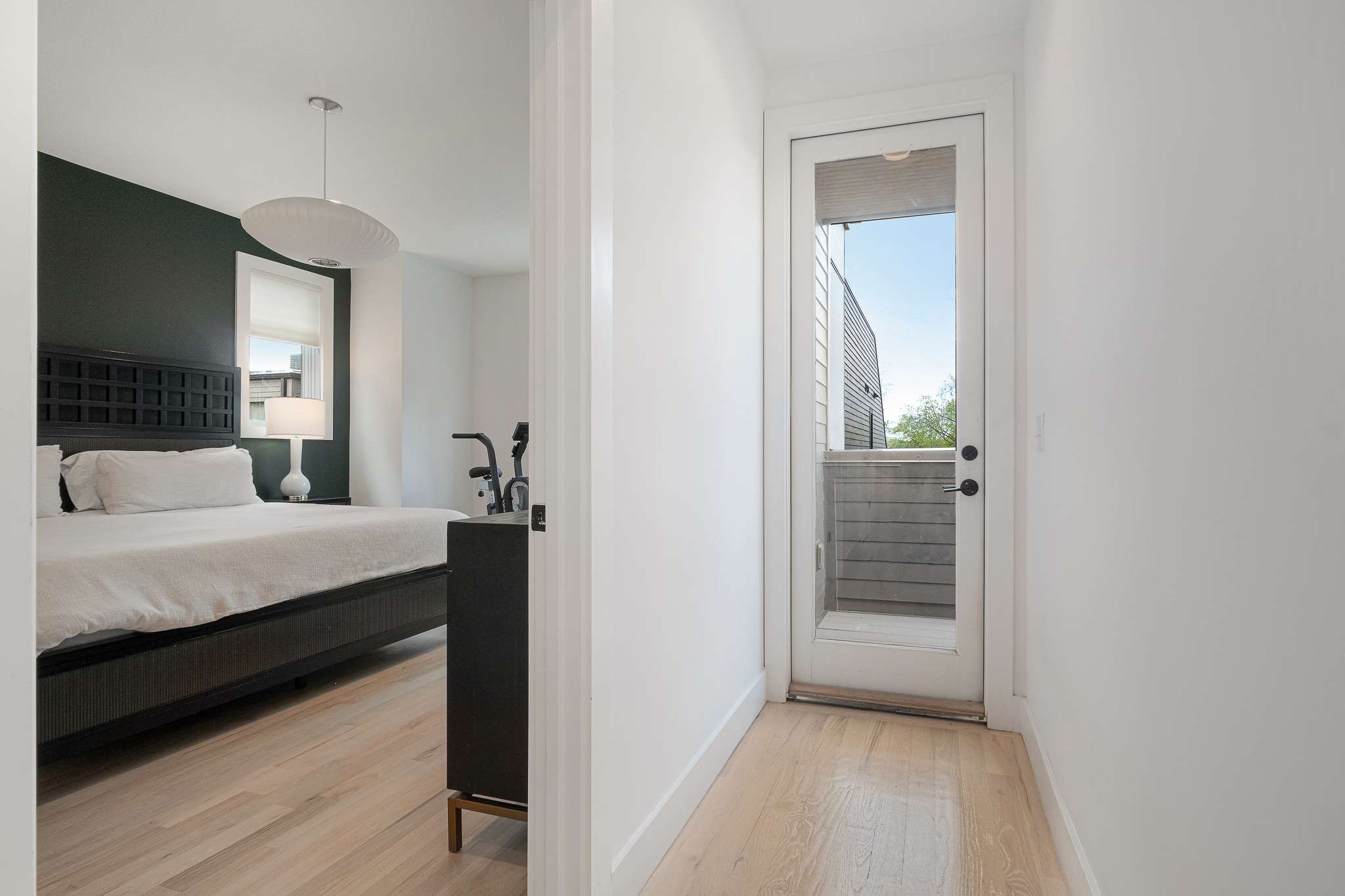 1206 6th Ave, N Unit: 5