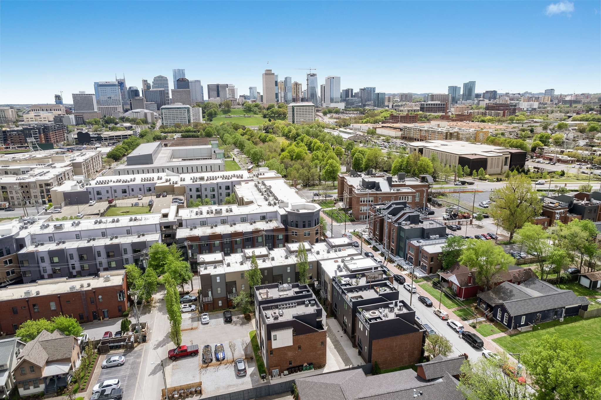 1206 6th Ave, N Unit: 5