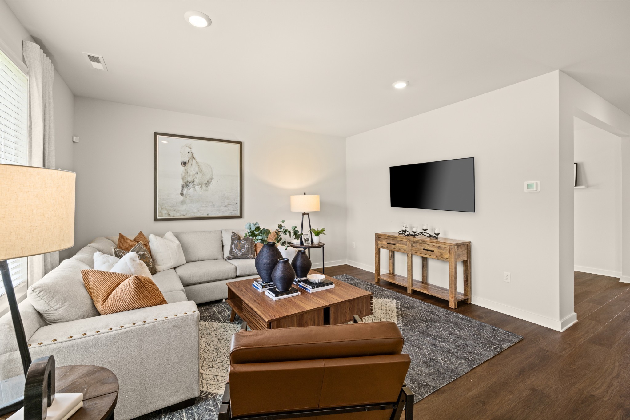 525 Mickelson Way