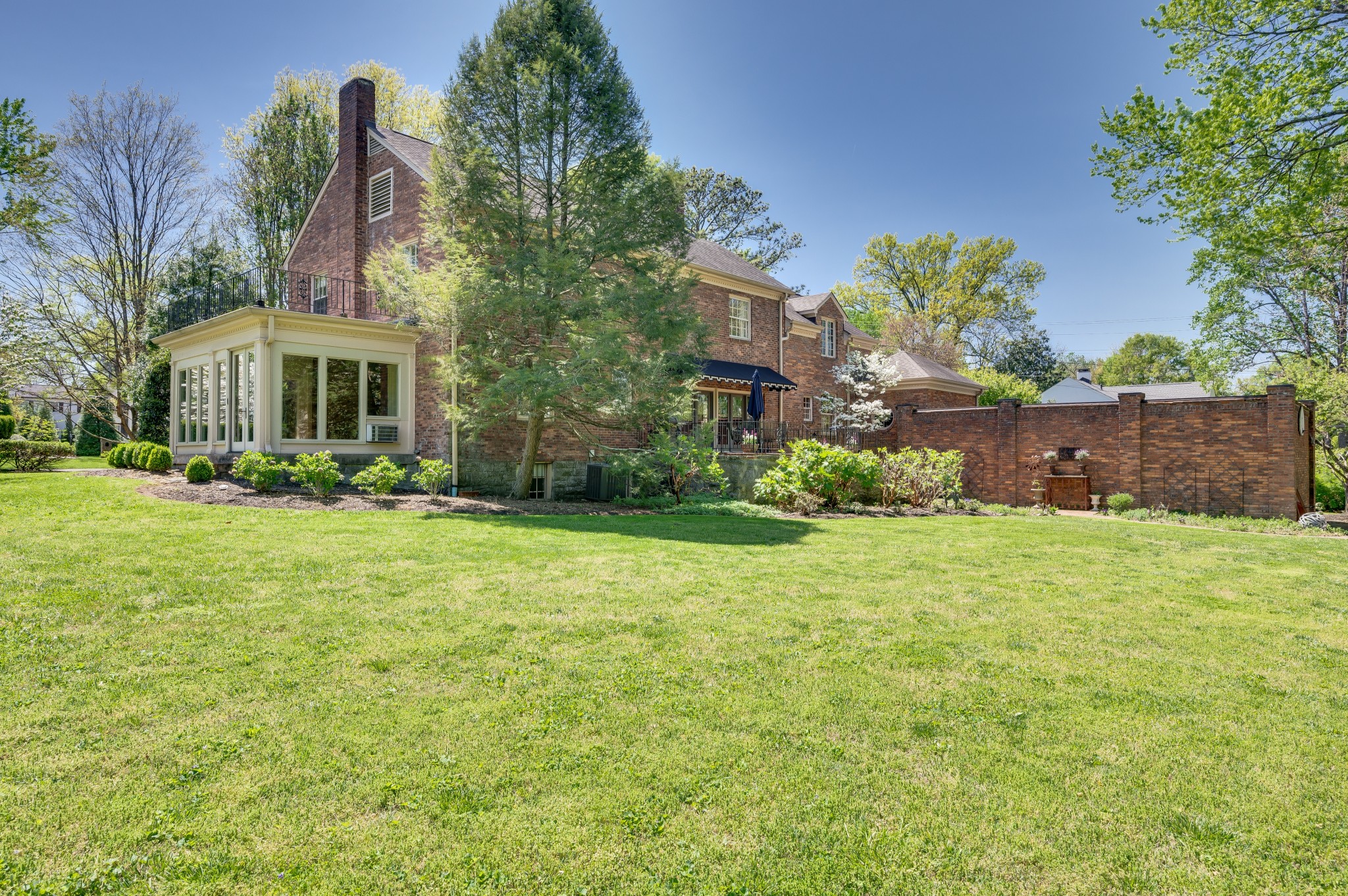 3518 Woodmont Blvd