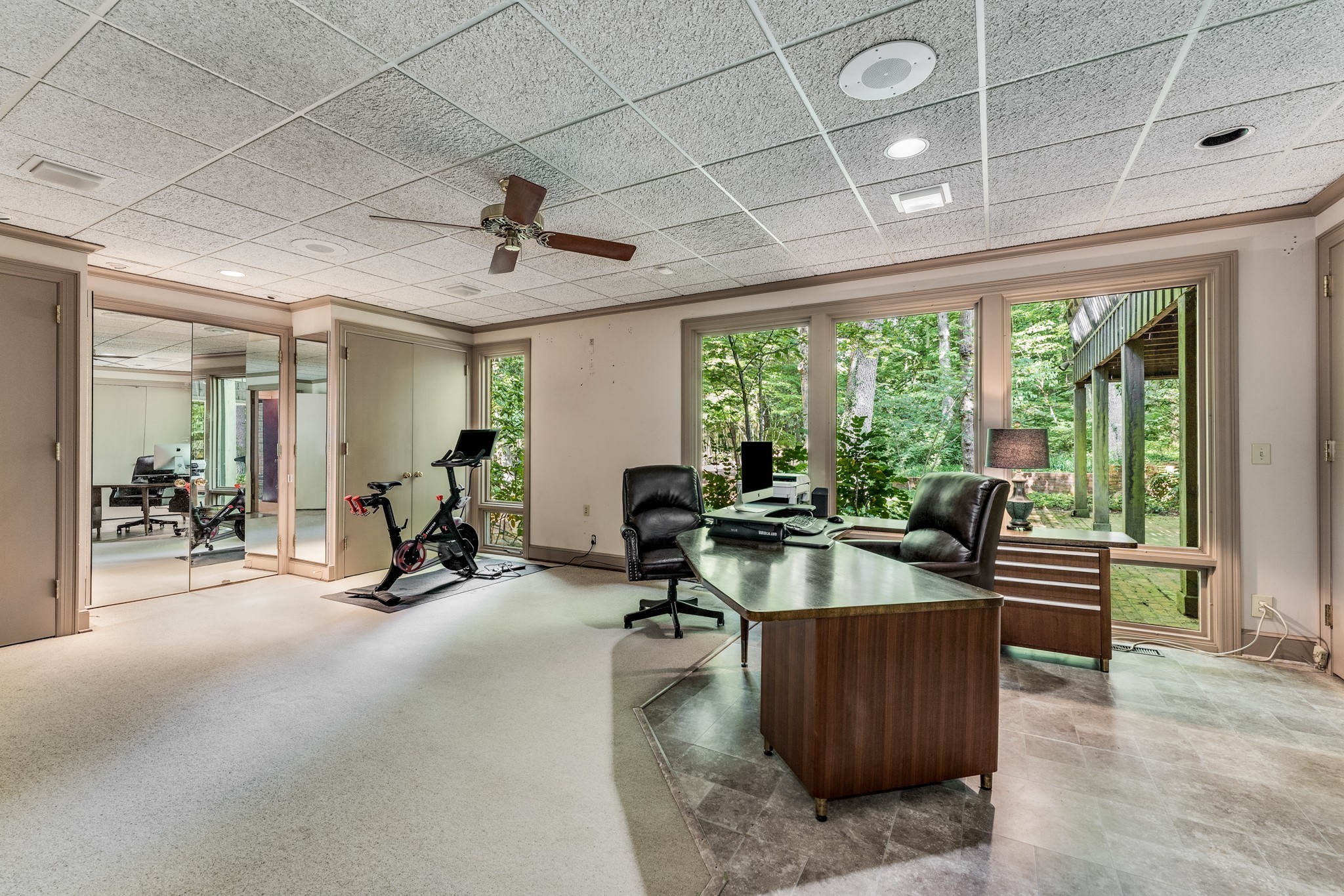 1414 Chickering Rd