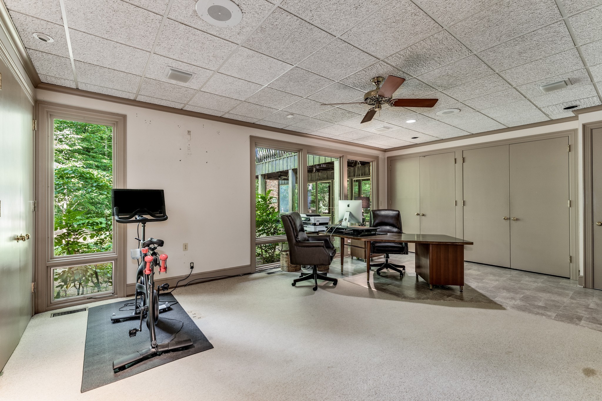 1414 Chickering Rd