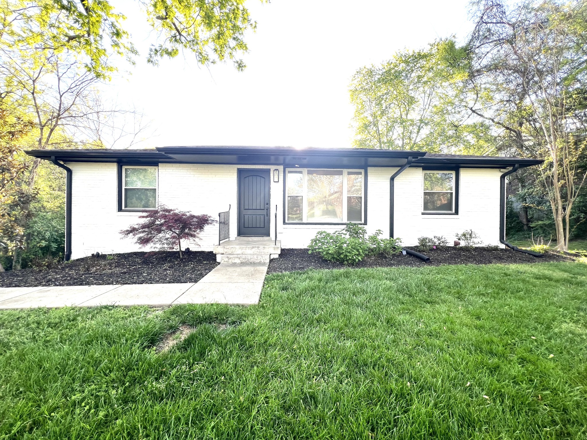 5023 Manuel Dr