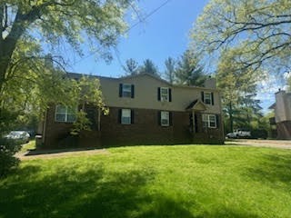 214 E Palestine Ave