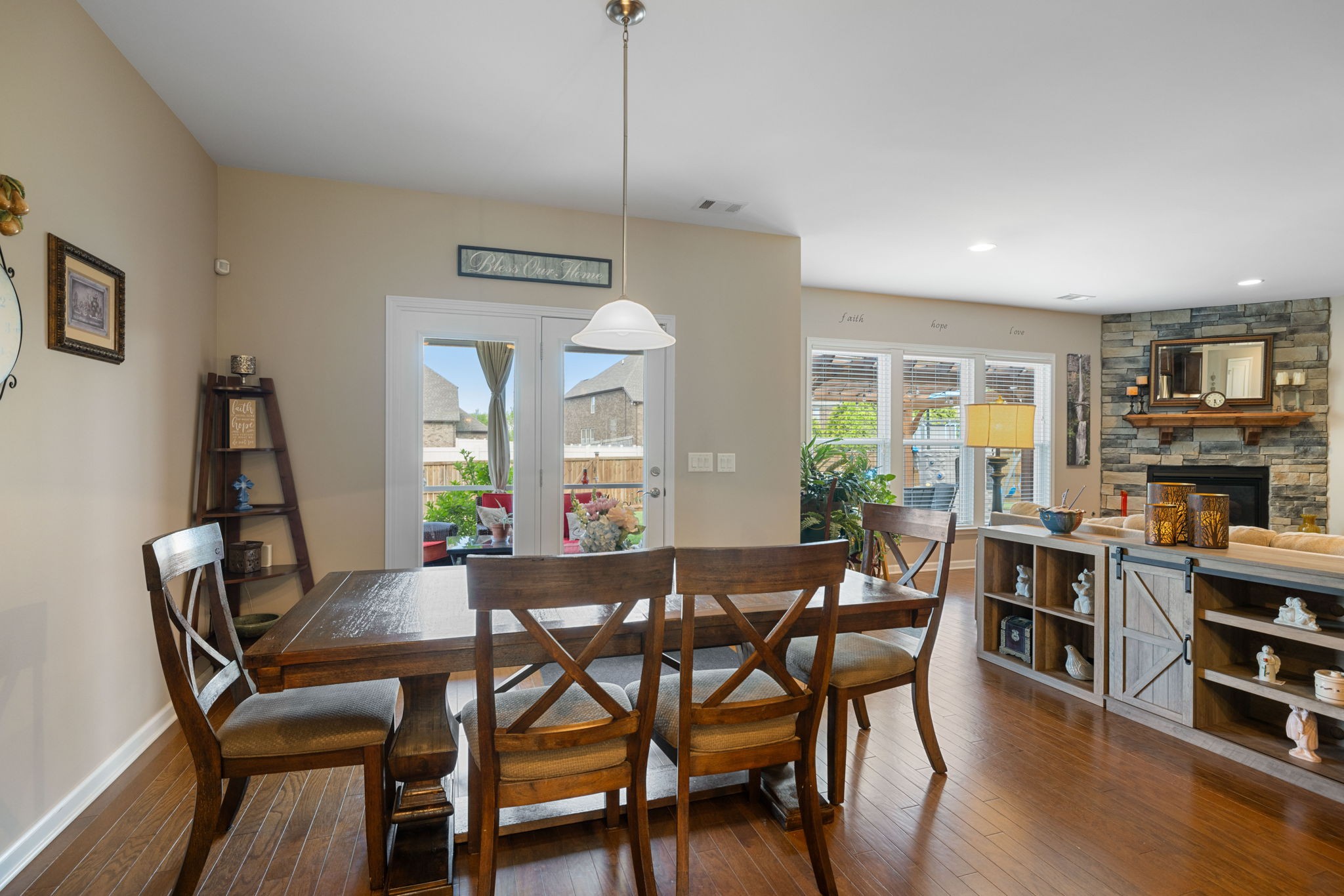 4013 Compass Pointe Ct