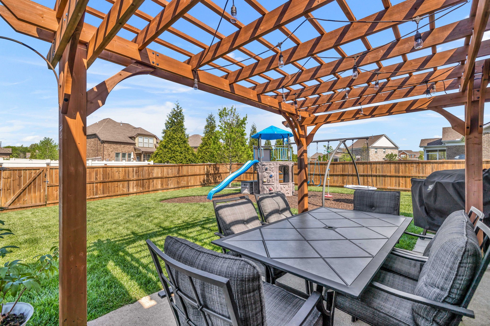 4013 Compass Pointe Ct