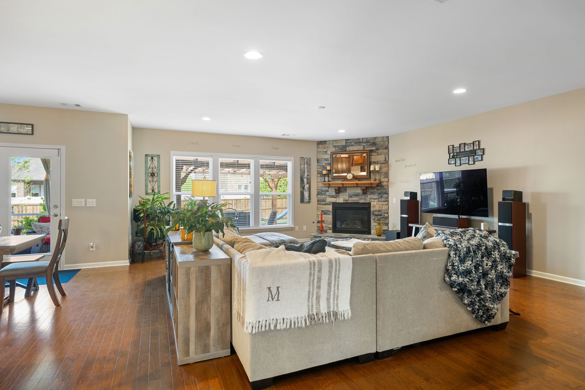 4013 Compass Pointe Ct