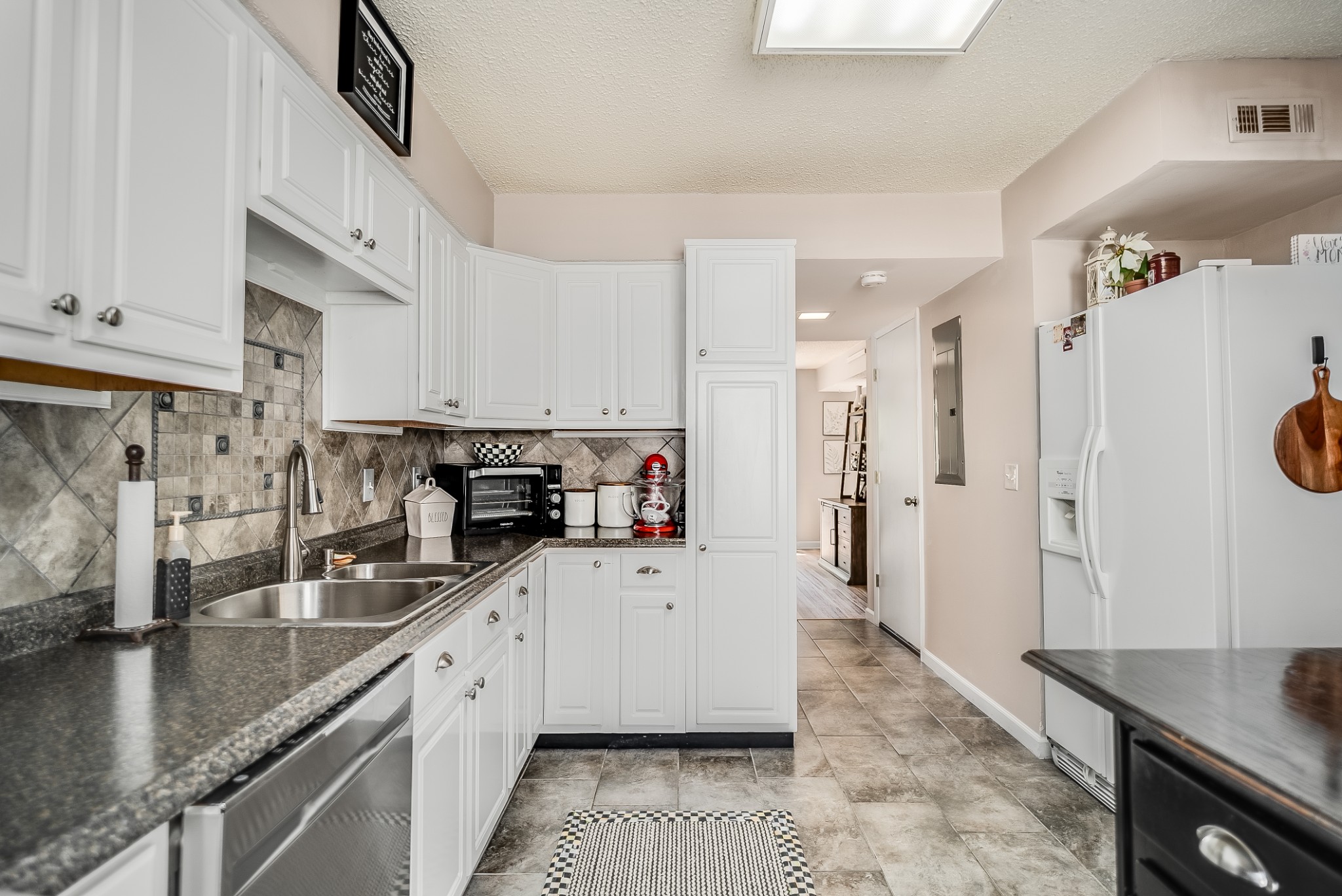 4803 Quail Hollow Dr