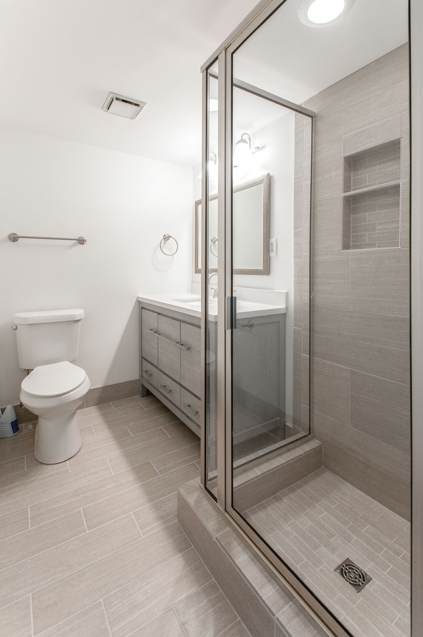 2325 Elliston Pl Unit: 303