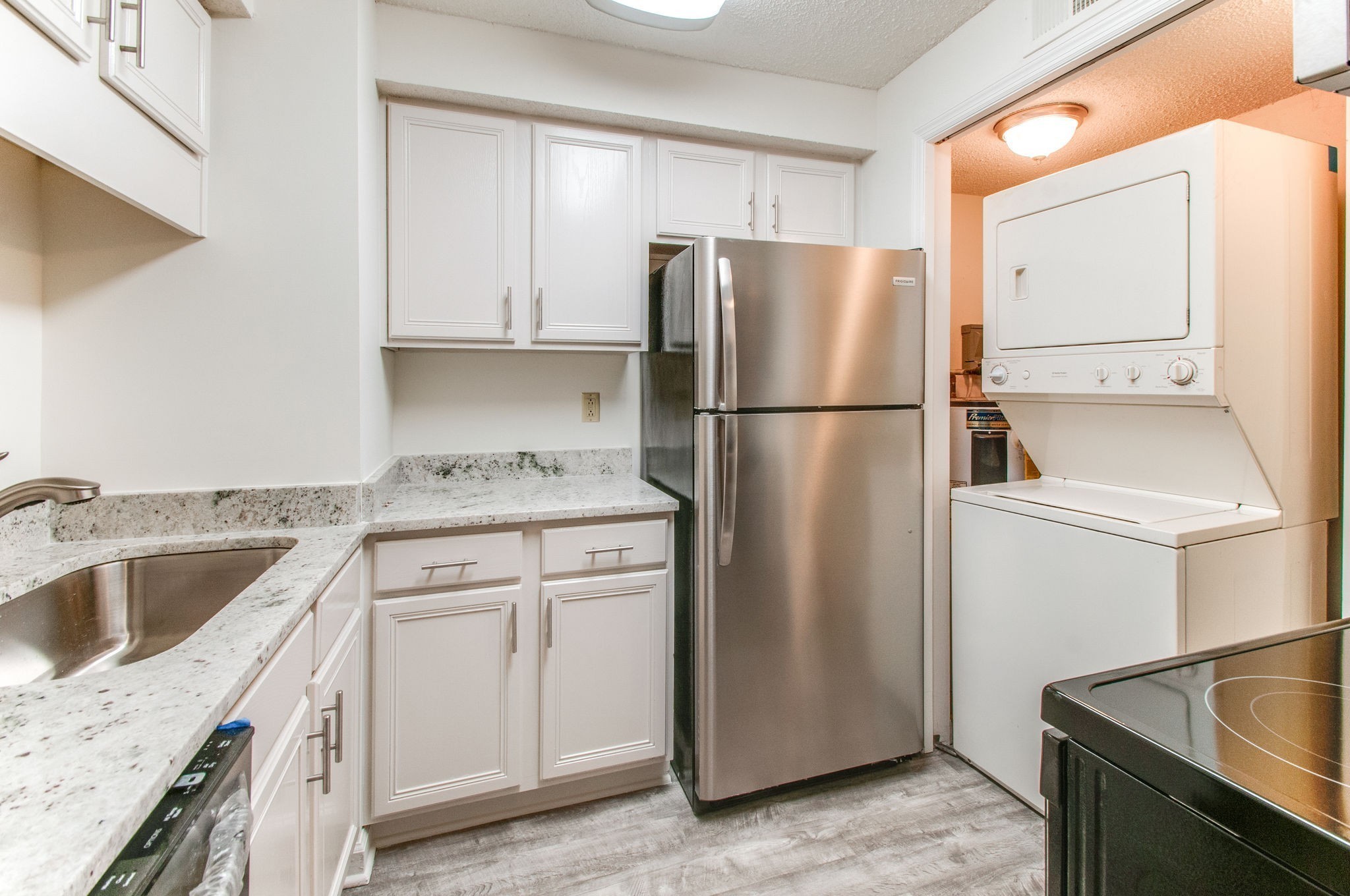 2325 Elliston Pl Unit: 303