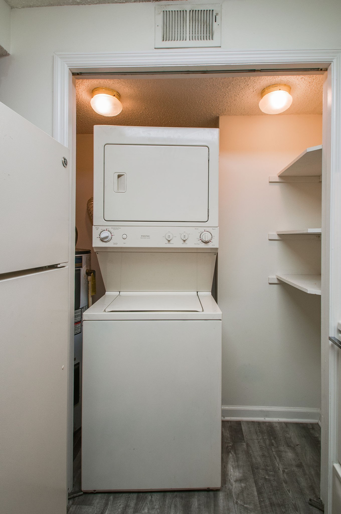 2325 Elliston Pl Unit: 303