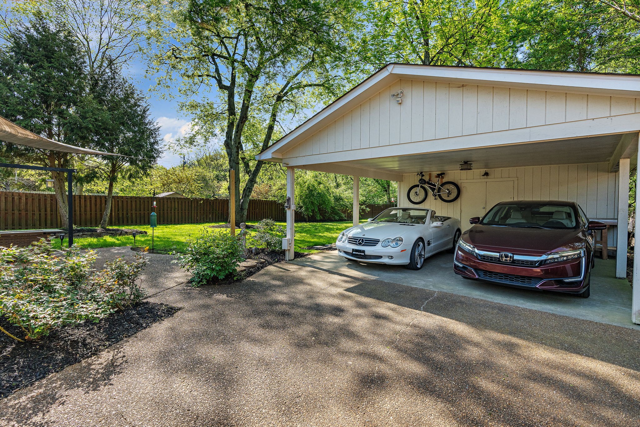 3803 Dartmouth Ave