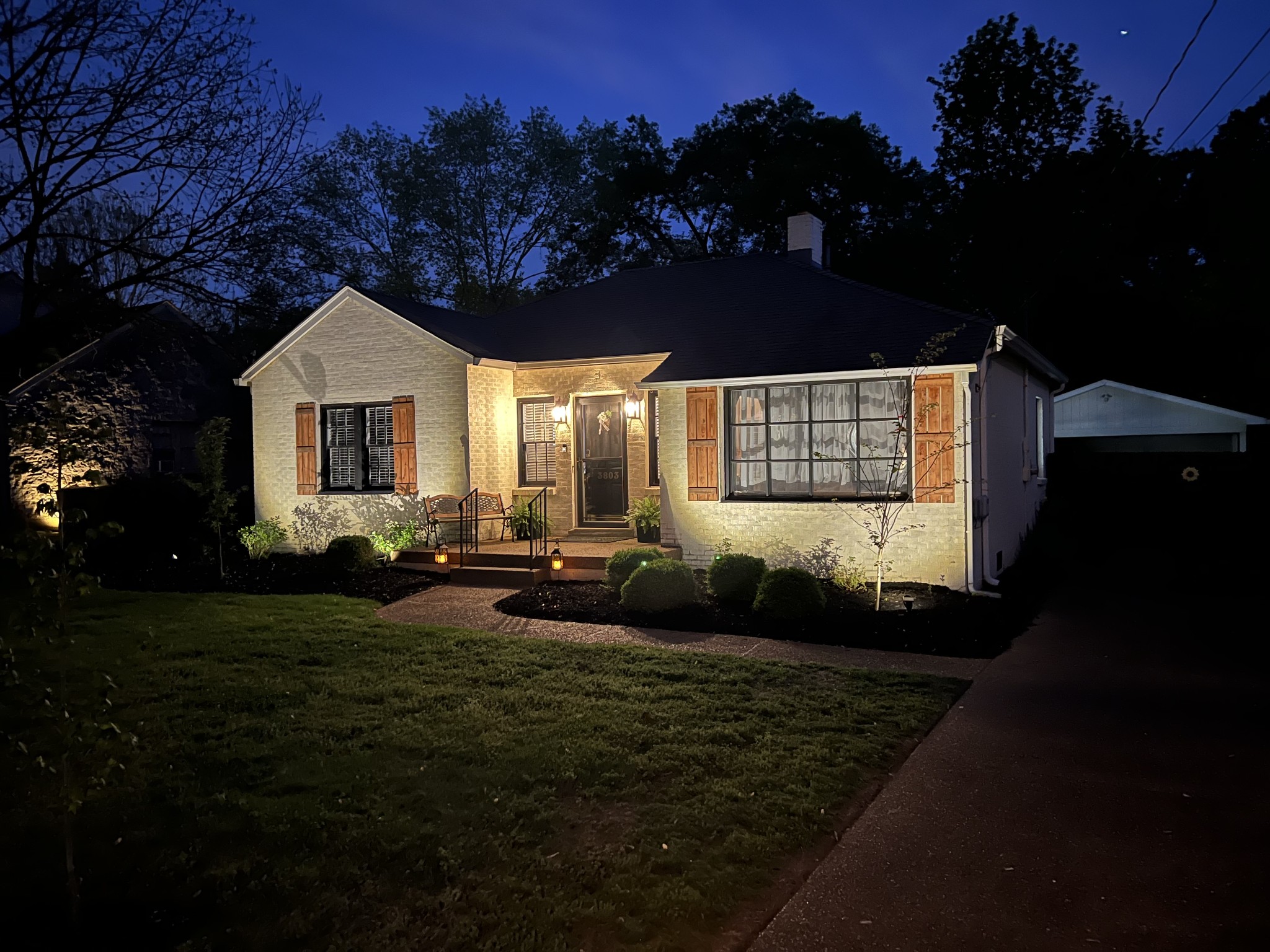 3803 Dartmouth Ave