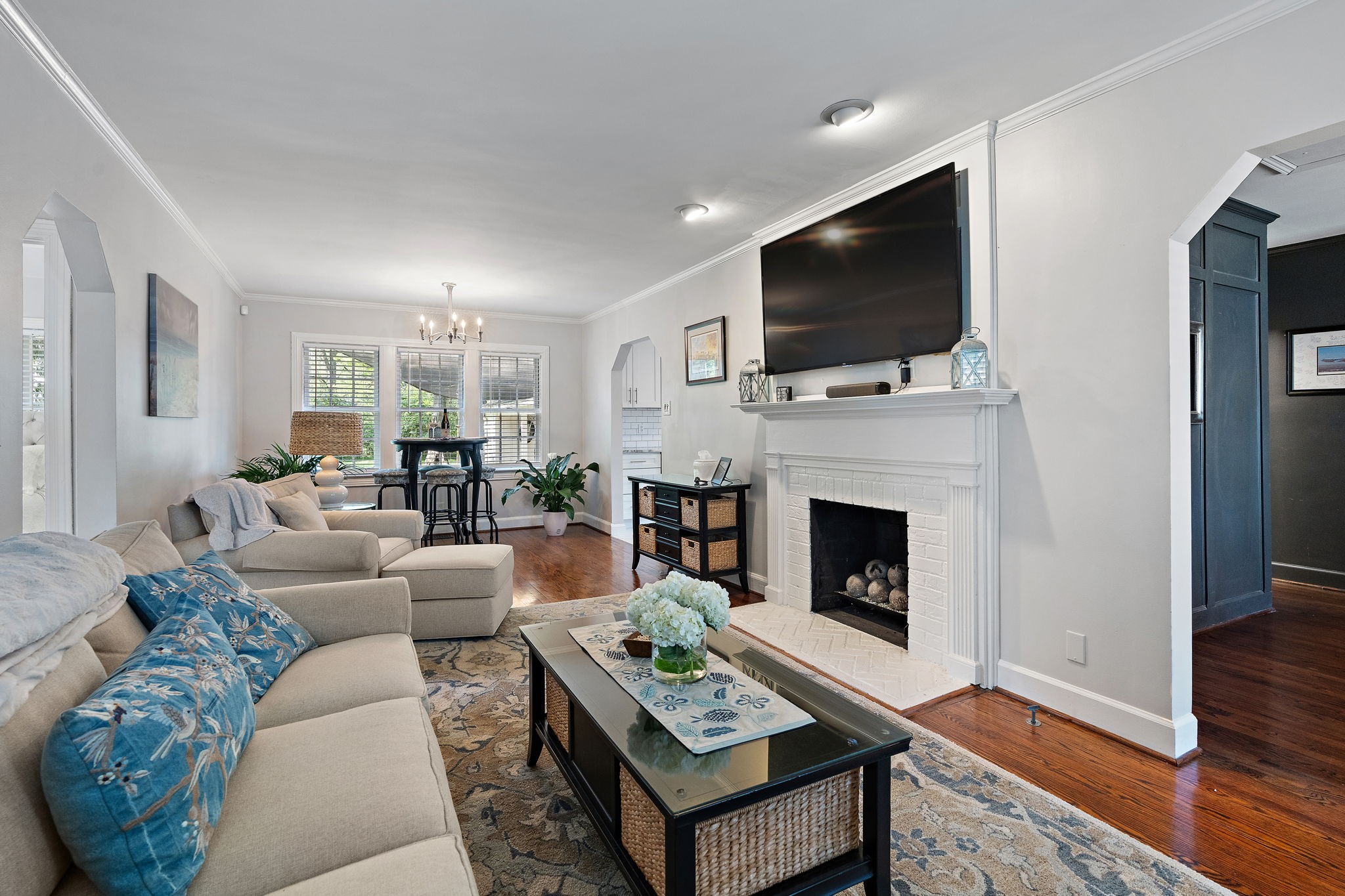 3803 Dartmouth Ave