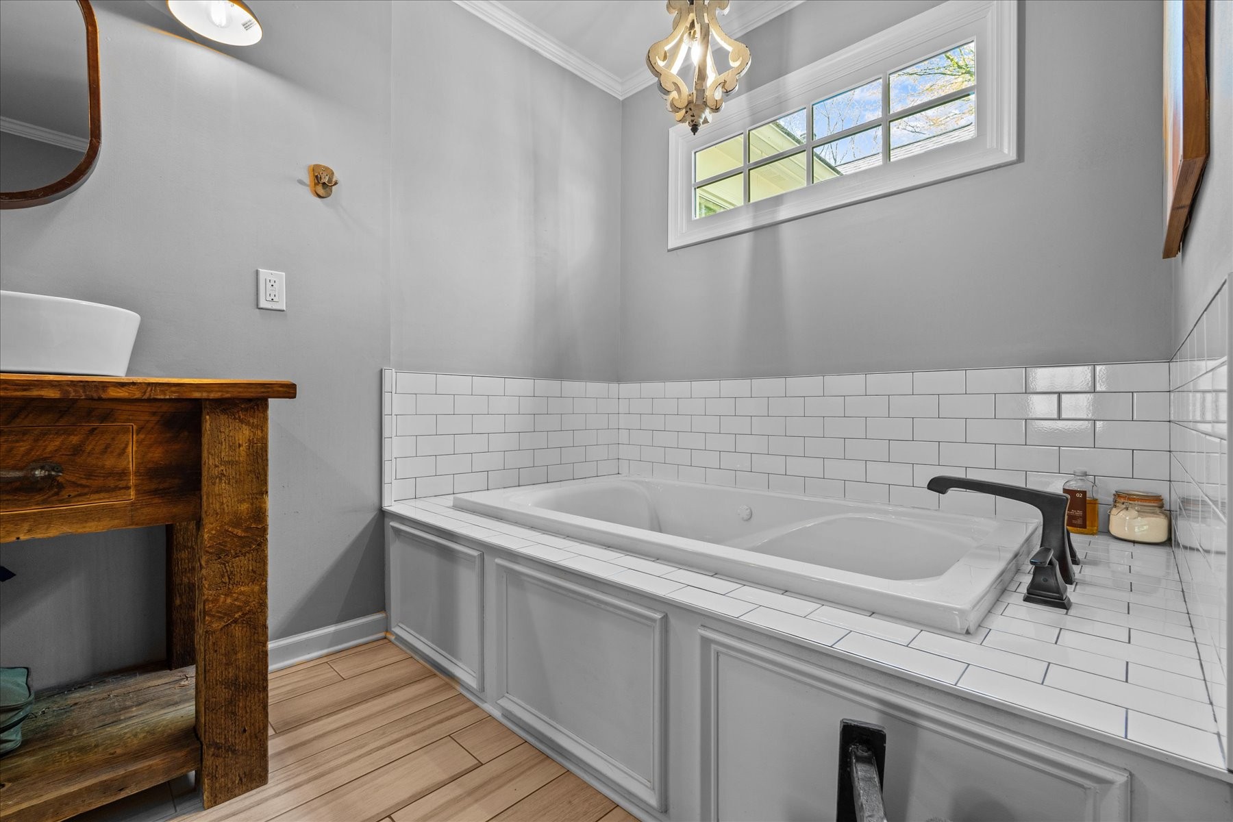 1409 Red Oak Dr