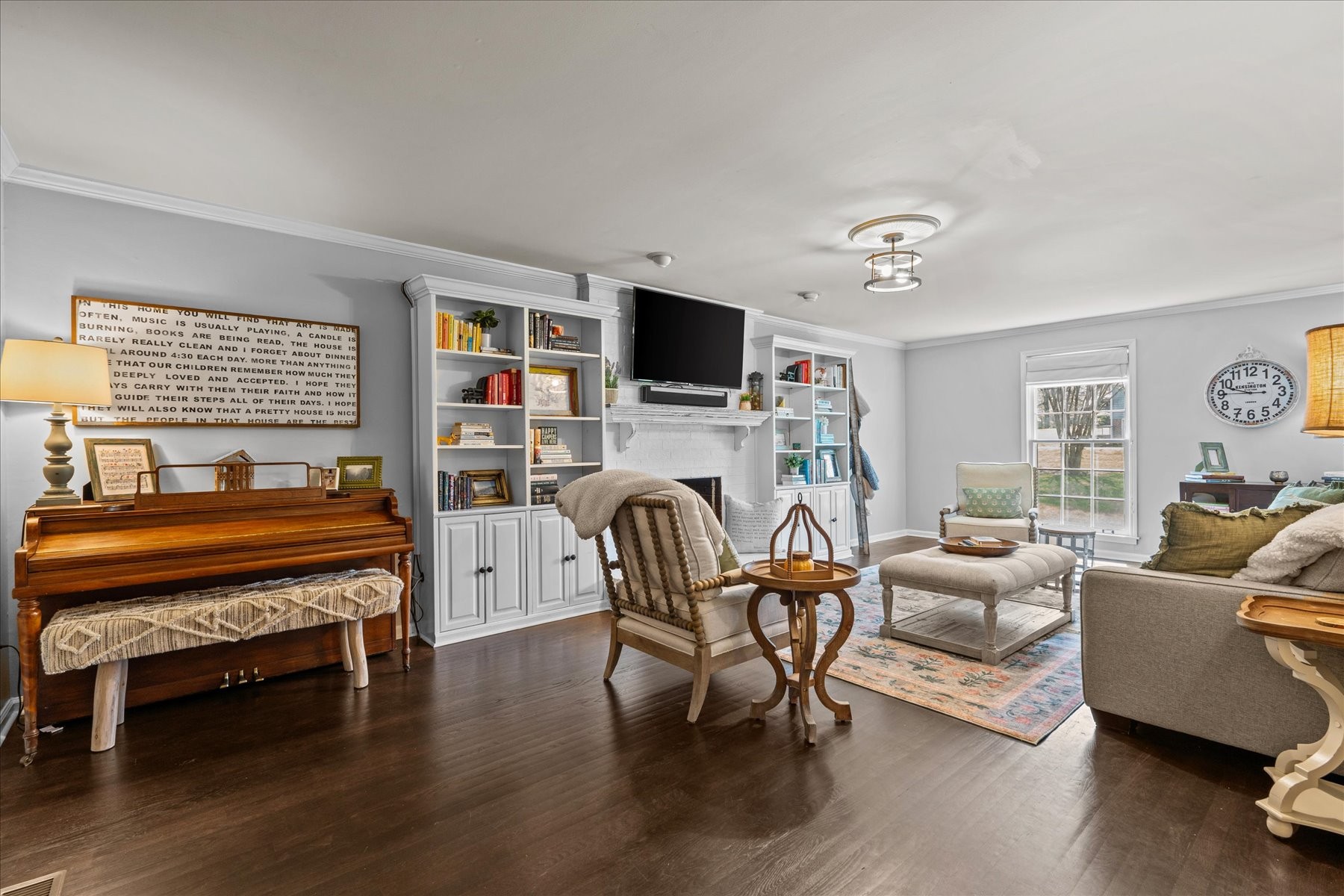 1409 Red Oak Dr