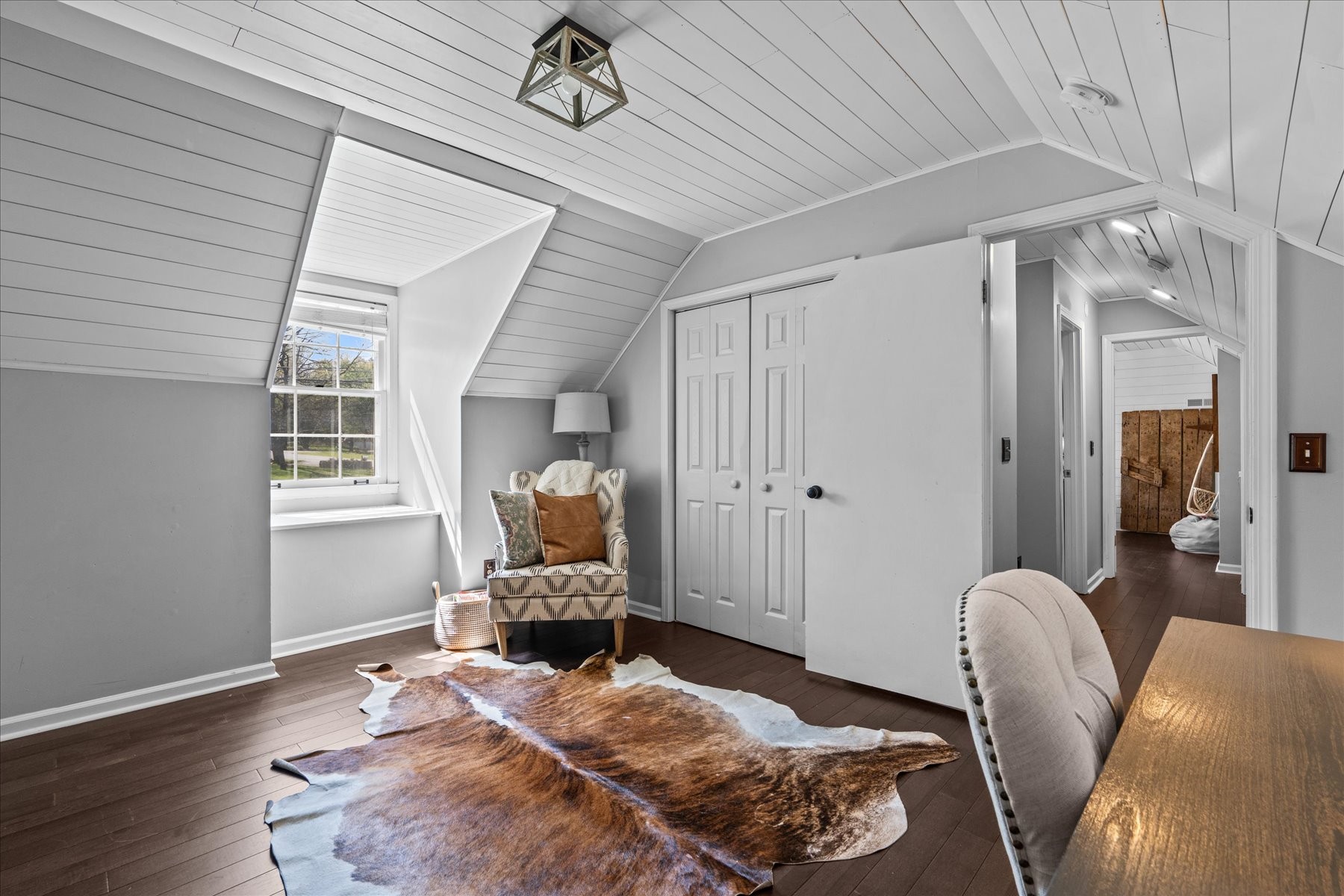 1409 Red Oak Dr