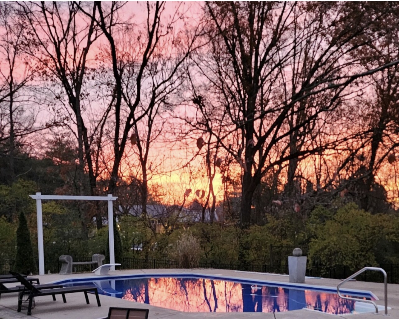 1004 Hickory Hollow Rd